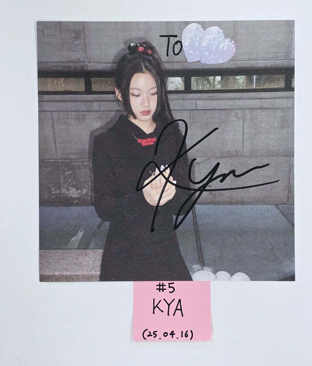 KiiiKiii "UNCUT GEM" - A Cut Page From Fansign Event Album [25.4.16]