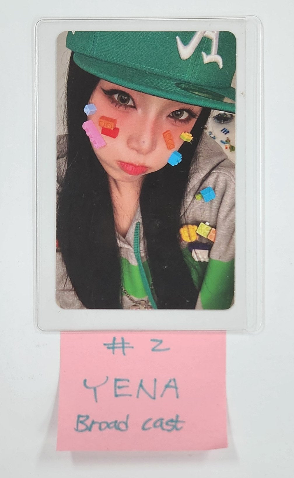 Yena "NEMONEMO" - Broadcast Photocard [25.4.16]