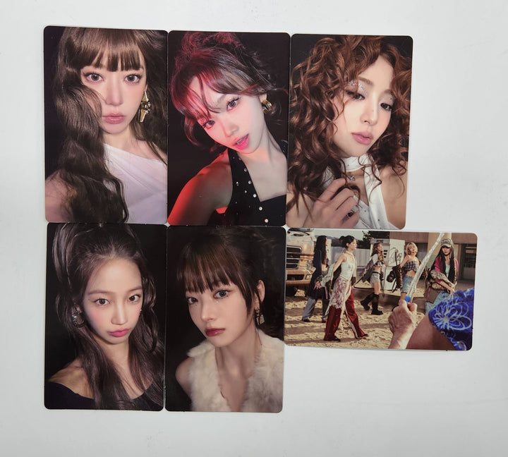 Le Sserafim "Hot" - Weverse Shop Lucky Draw Event Photocard Round 2 [25.4.16]