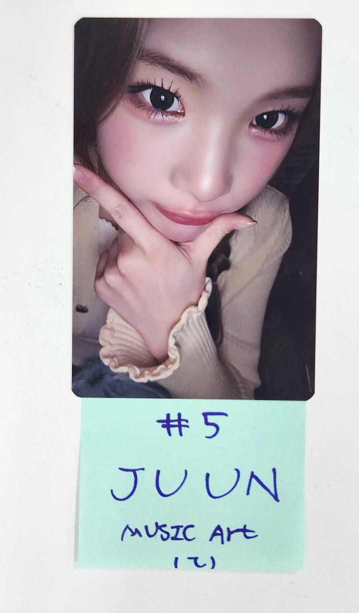 Hearts2Hearts "The Chase" - Music Art Fansign Event Photocard Round 5 [25.4.17]