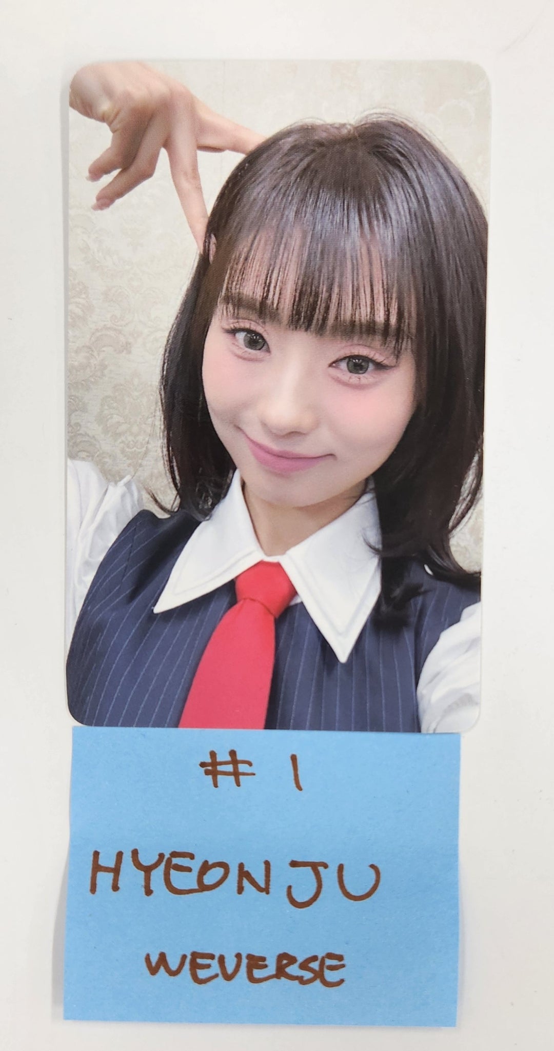 UNIS "SWICY" - [Weverse Shop &amp; Naver Weverse] Pre-Order Benefit Photocard [25.4.18]
