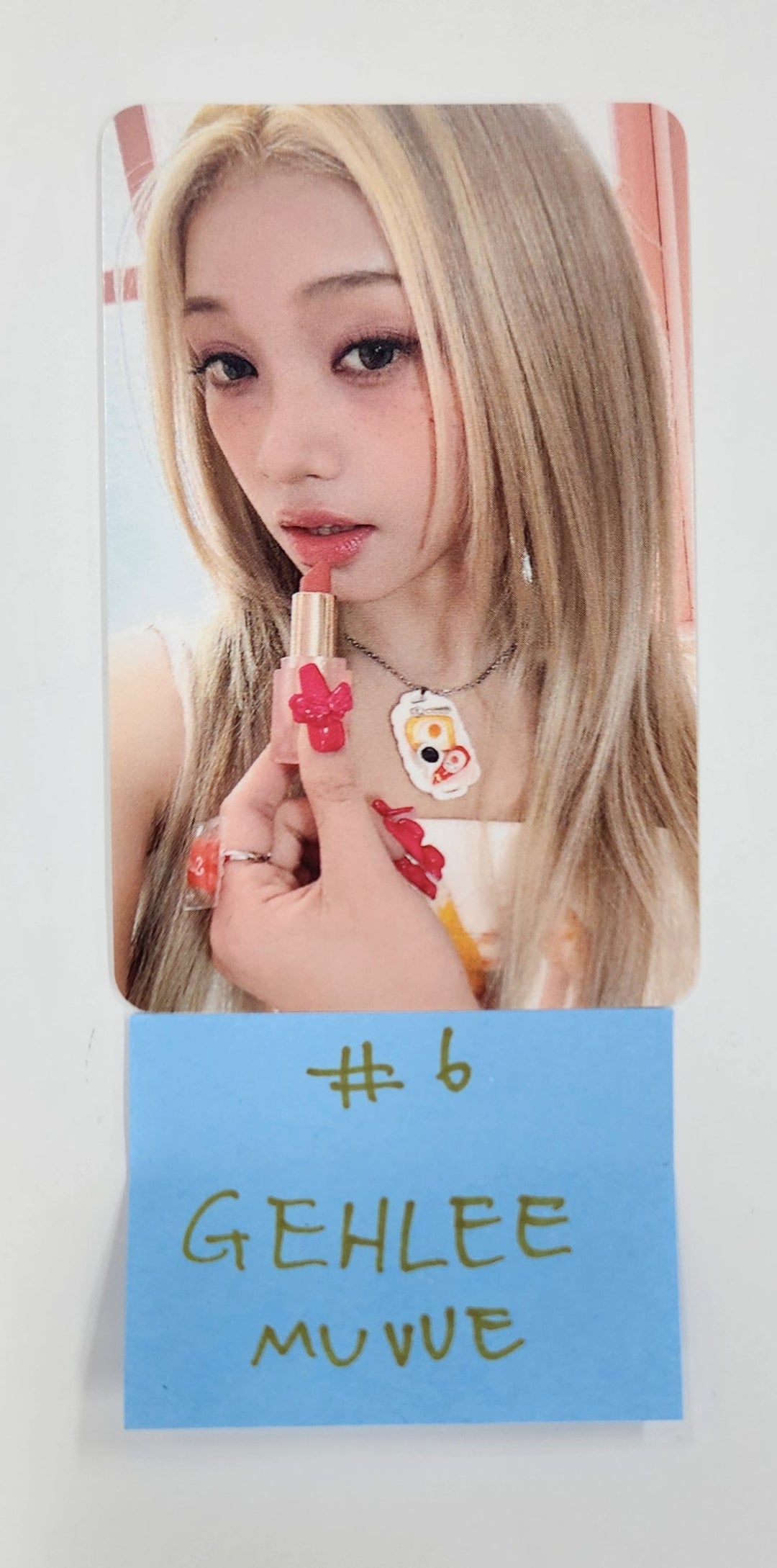 UNIS "SWICY" - MUVVE Pre-Order Benefit Photocard [25.4.18]