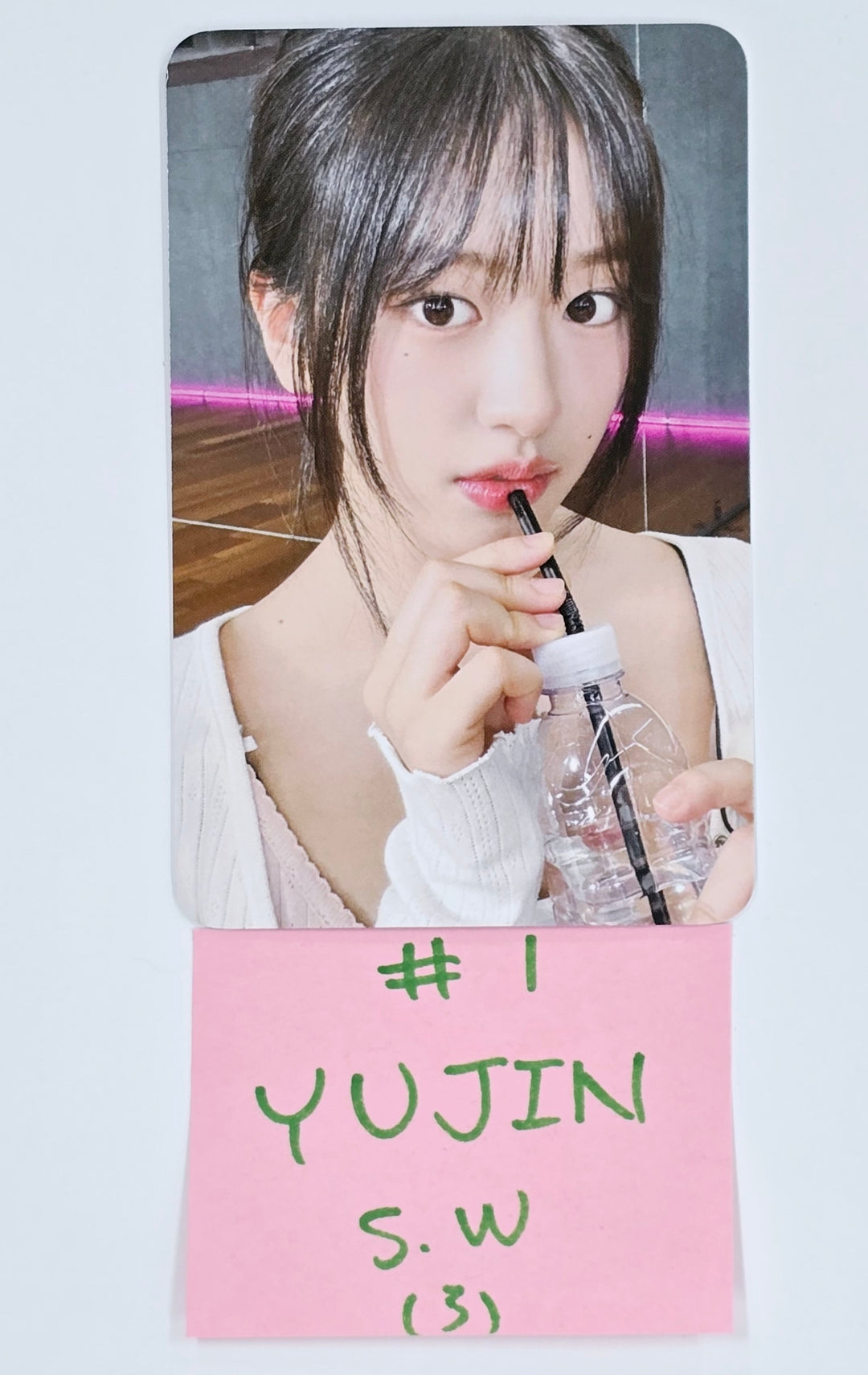 IVE "EMPATHY" - Soundwave Fansign Event Photocard Round 4 [25.4.21]