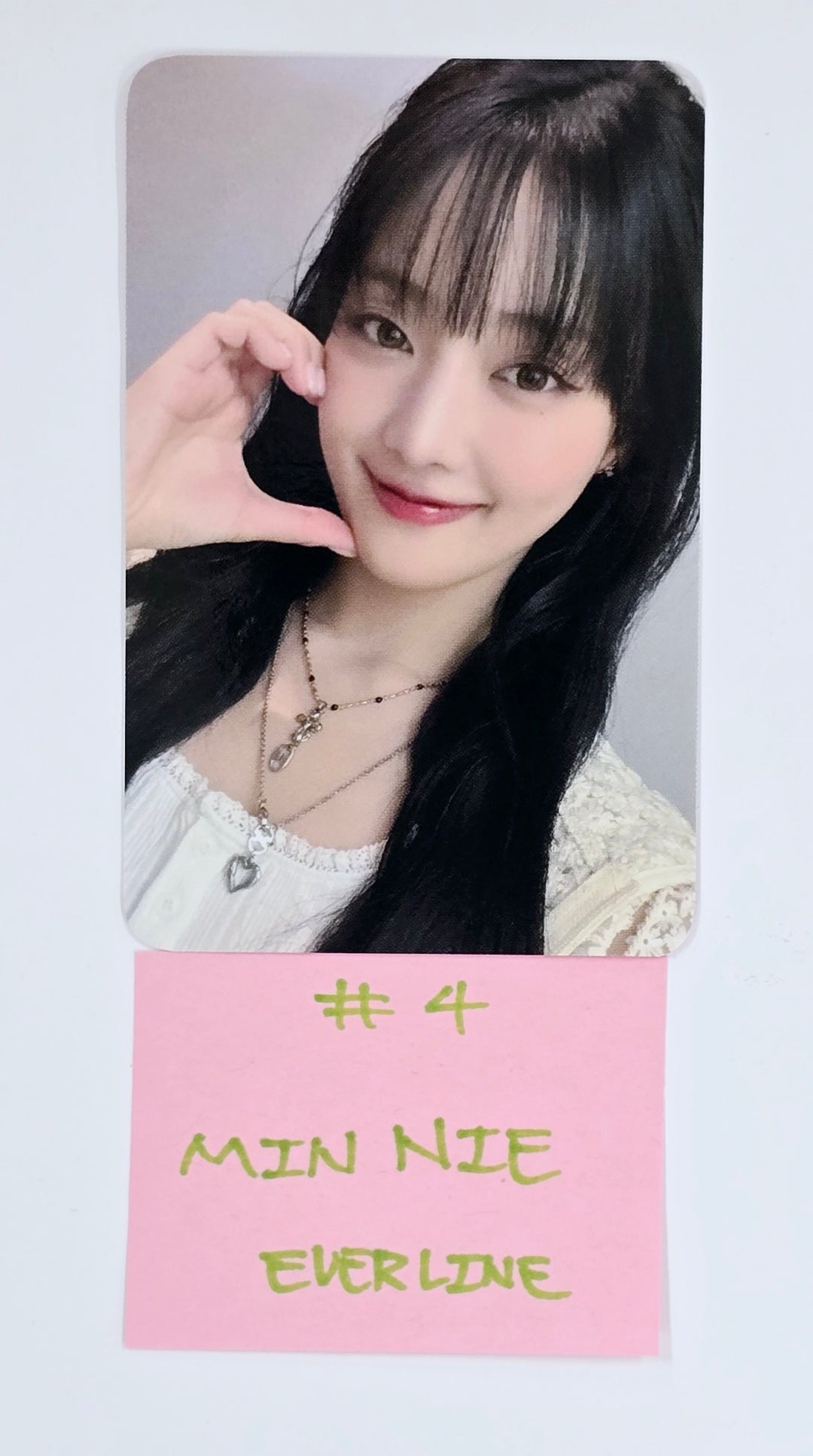 Minnie (of (G)I-DLE) "Her" - Everline Fansign Event Photocard [25.4.21]