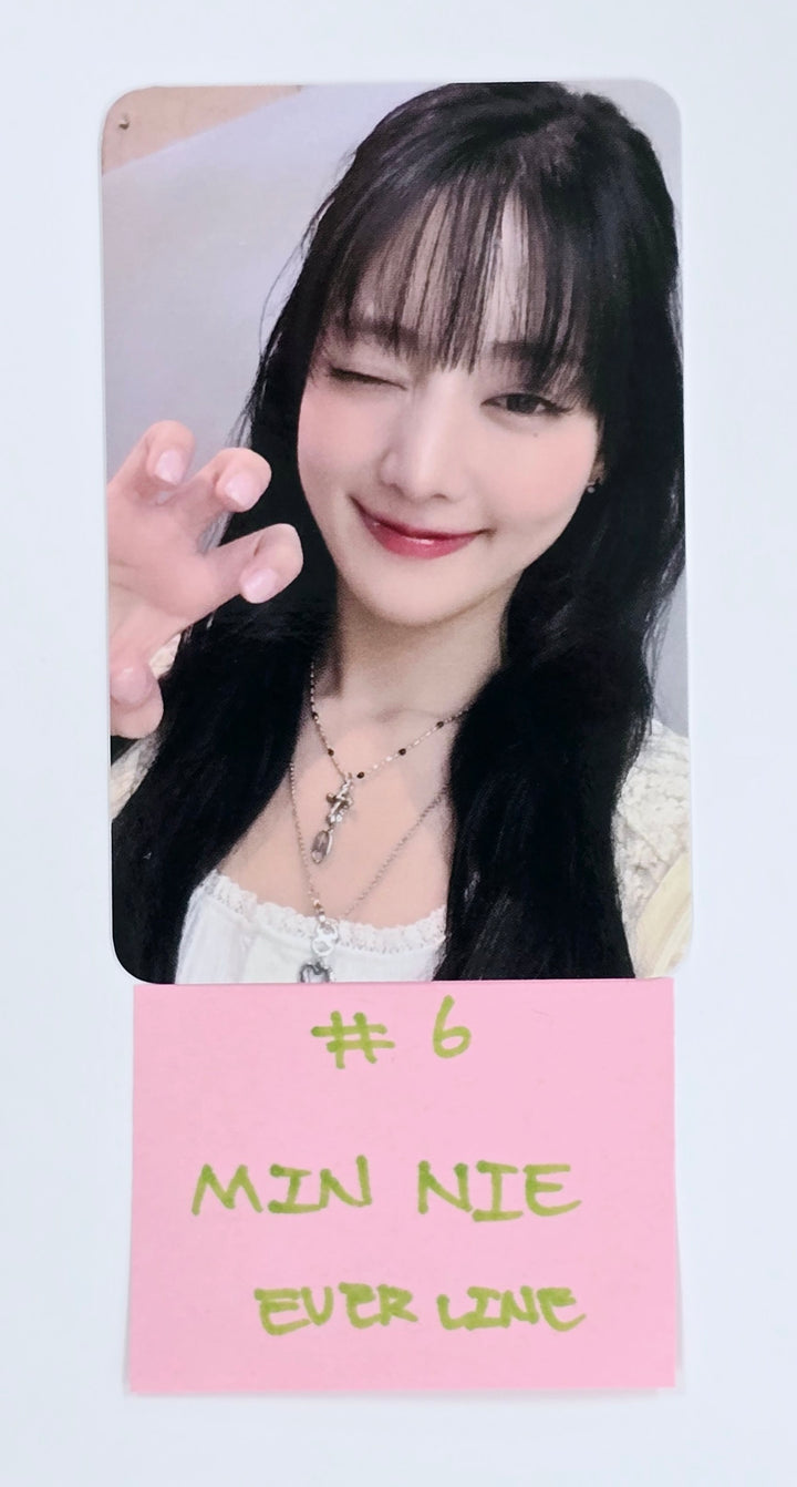 Minnie (of (G)I-DLE) "Her" - Everline Fansign Event Photocard [25.4.21]