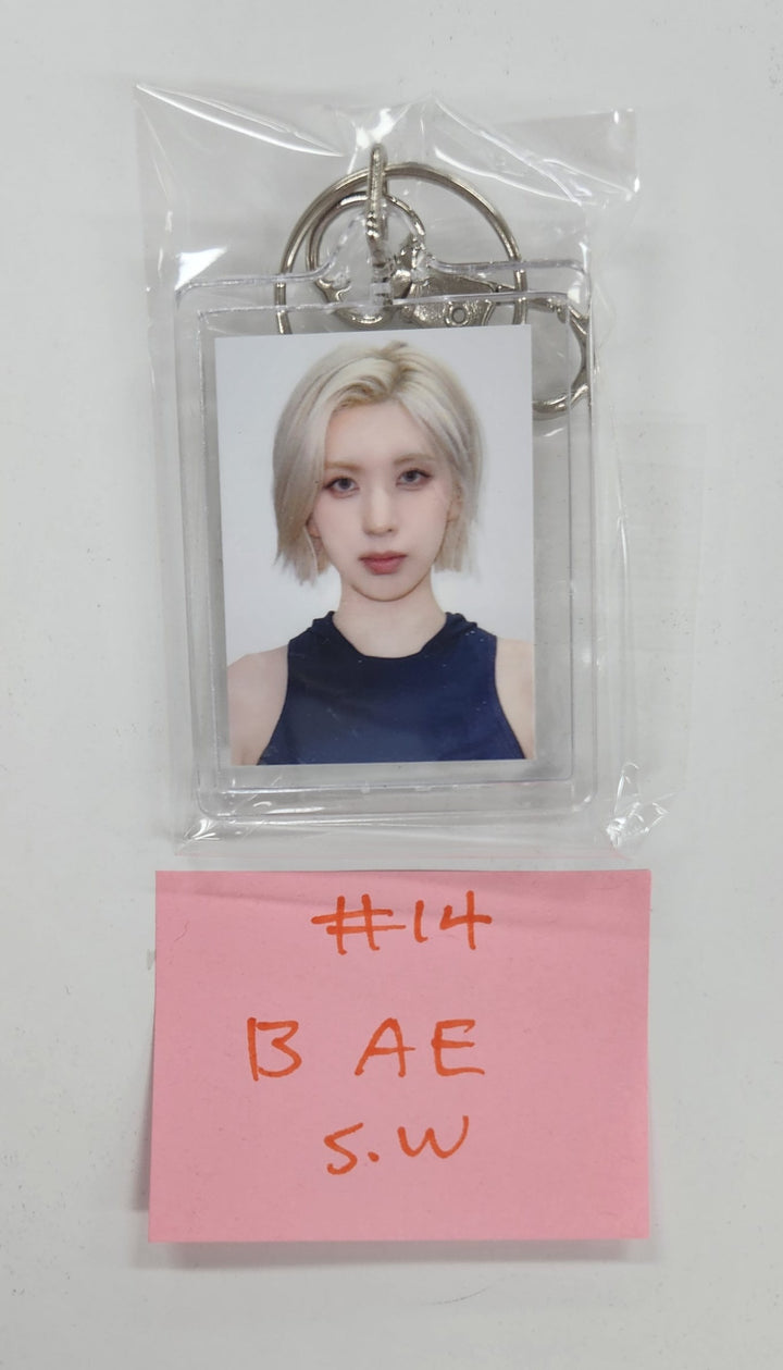 NMIXX "Fe3O4: FORWARD" - Soundwave Fansign Event Photocard Round 3 [25.4.21]
