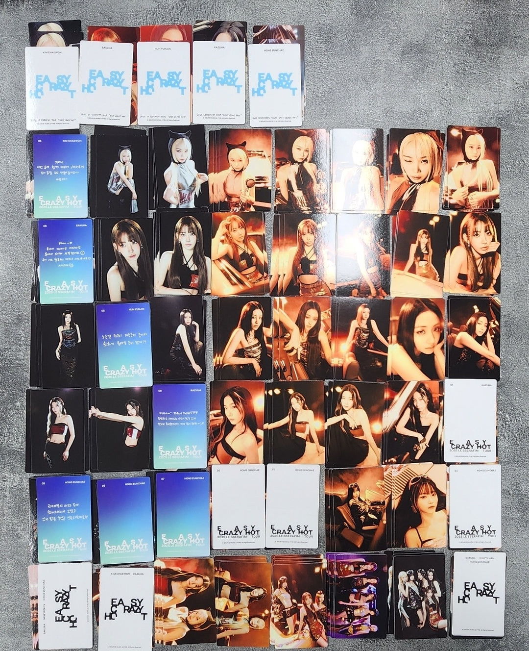 LE SSERAFIM "EASY CRAZY HOT" 2025 LE SSERAFIM TOUR - Official Mini Photocard (2) [25.4.21]