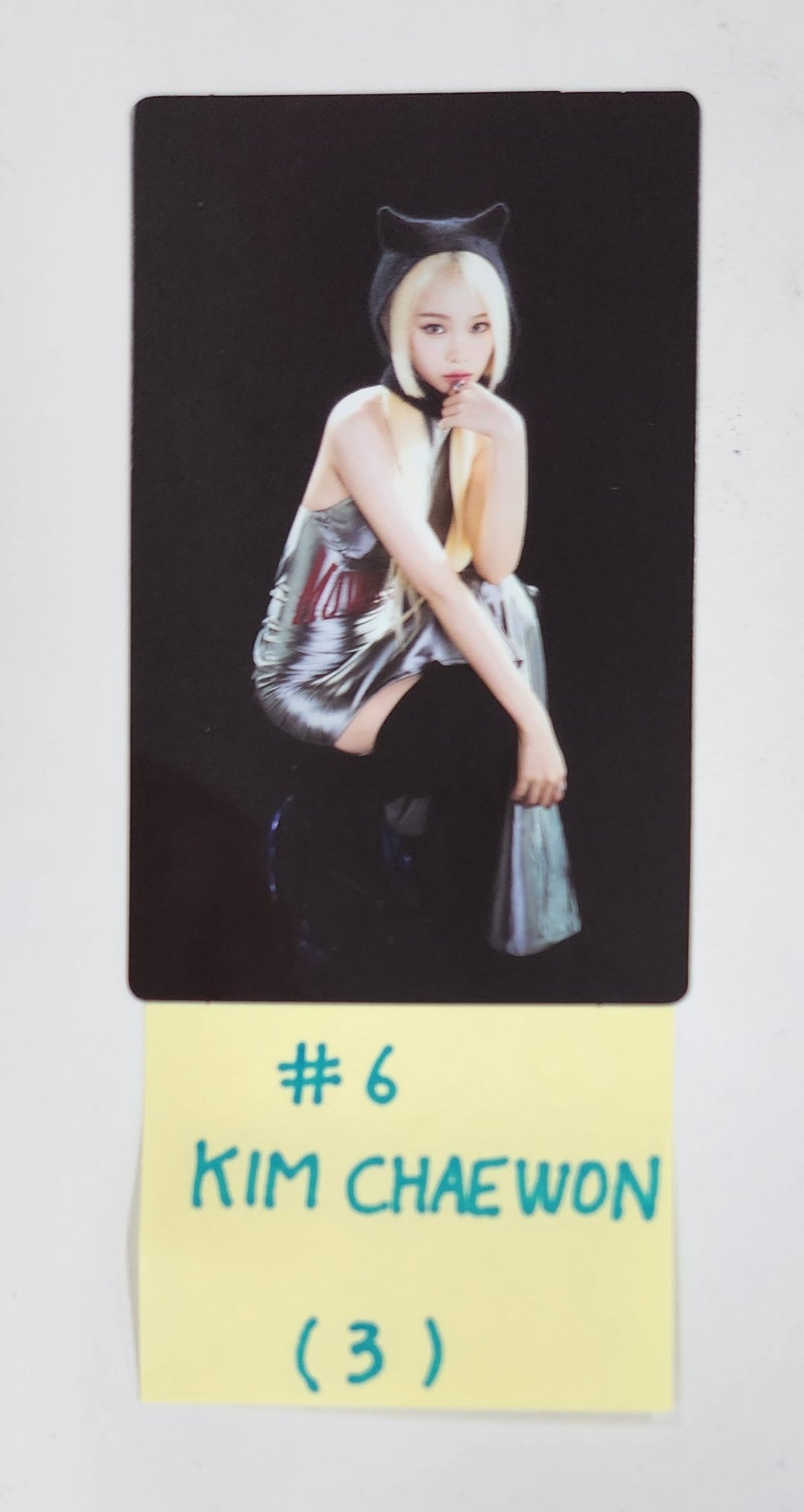 LE SSERAFIM "EASY CRAZY HOT" 2025 LE SSERAFIM TOUR - Official Mini Photocard (1) [25.4.21]