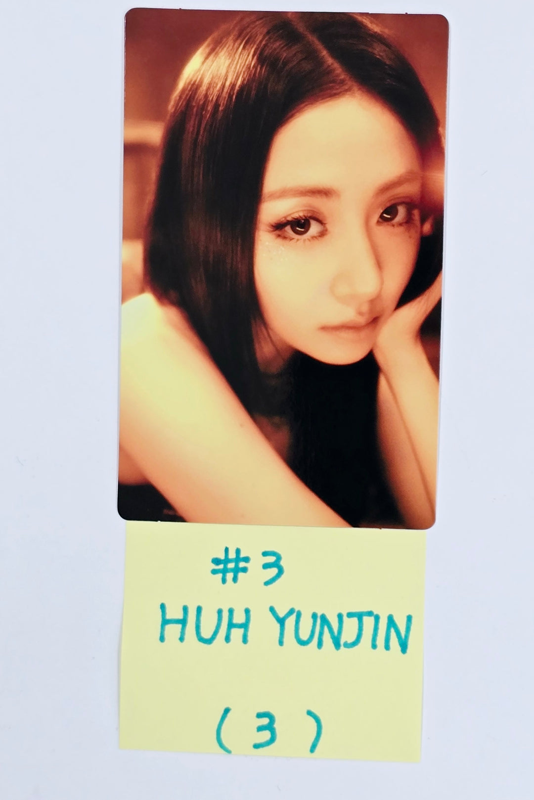 LE SSERAFIM "EASY CRAZY HOT" 2025 LE SSERAFIM TOUR - Official Mini Photocard (1) [25.4.21]