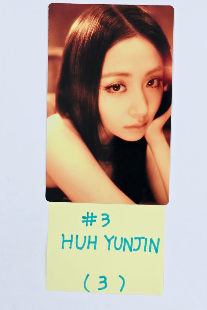 LE SSERAFIM "EASY CRAZY HOT" 2025 LE SSERAFIM TOUR - Official Mini Photocard (1) [25.4.21]