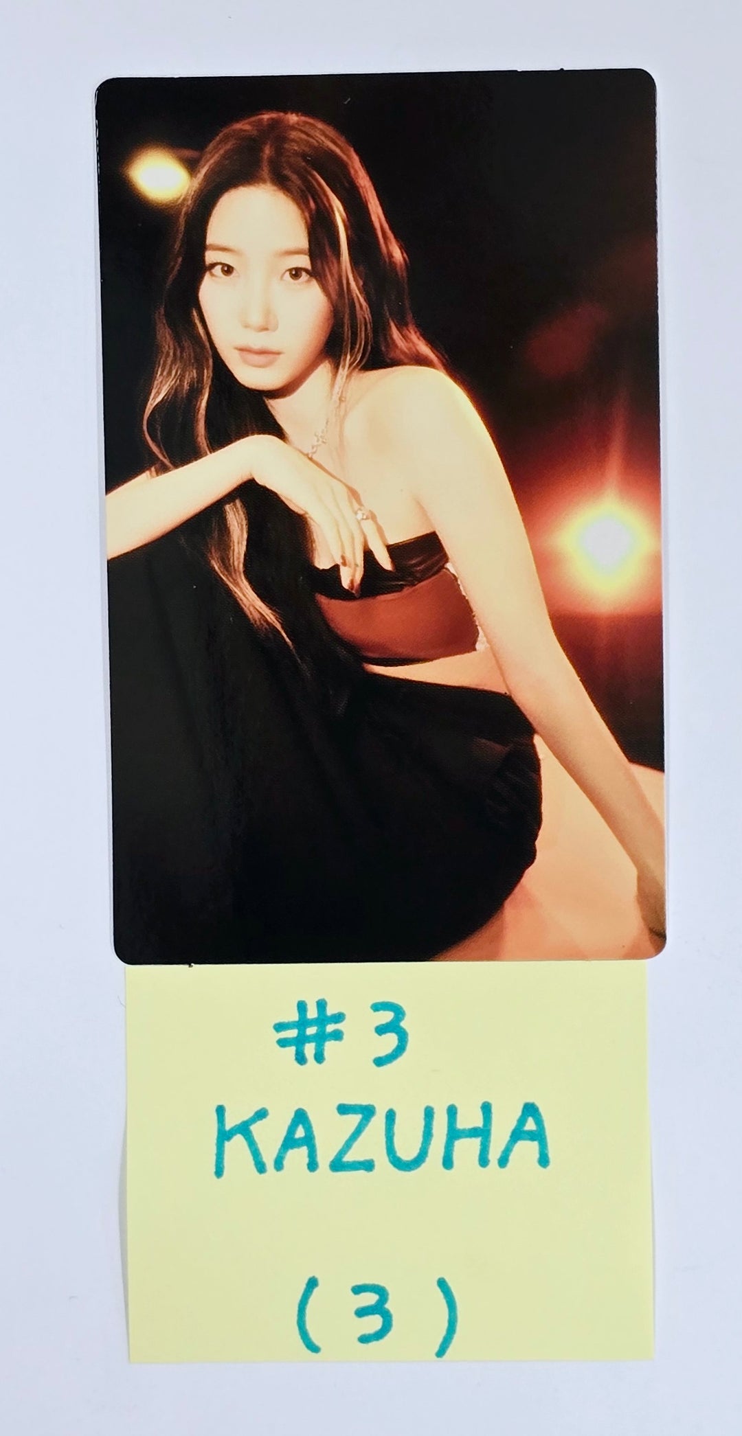 LE SSERAFIM "EASY CRAZY HOT" 2025 LE SSERAFIM TOUR - Official Mini Photocard (2) [25.4.21]