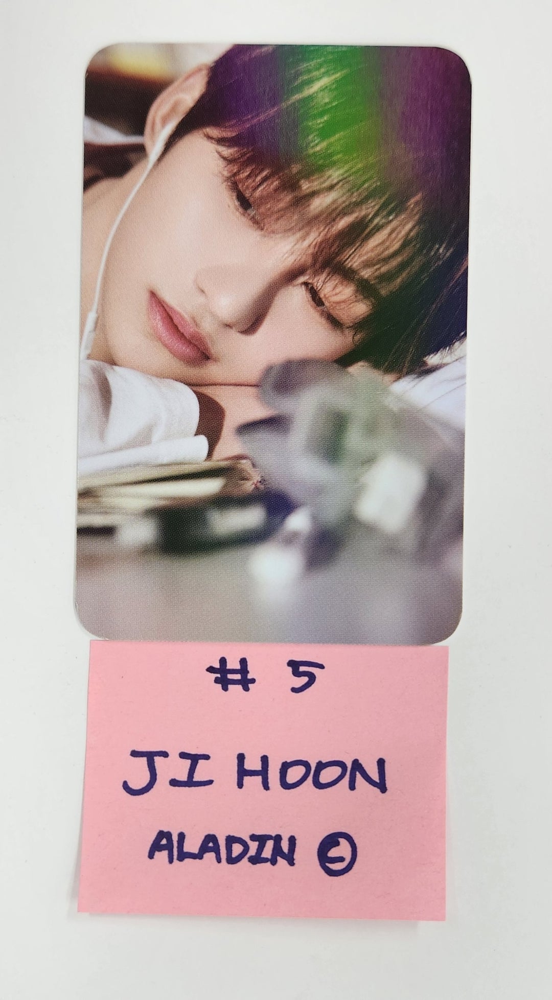 TWS "TRY WITH US" - Aladin Pre-Order Benefit Hologram Photocard [Compact Ver.] [25.4.22]