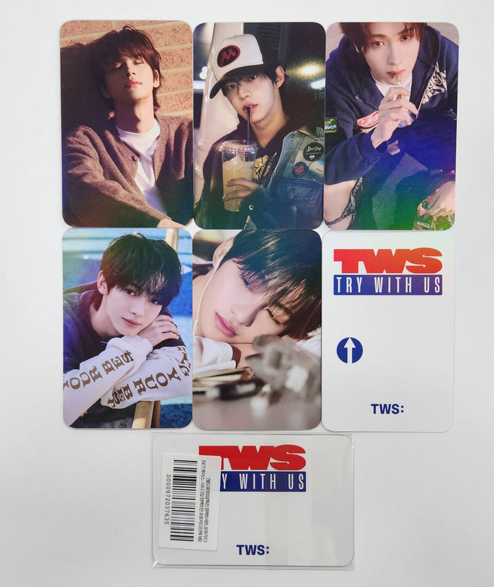 TWS "TRY WITH US" - Aladin Pre-Order Benefit Hologram Photocard [Compact Ver.] [25.4.22]