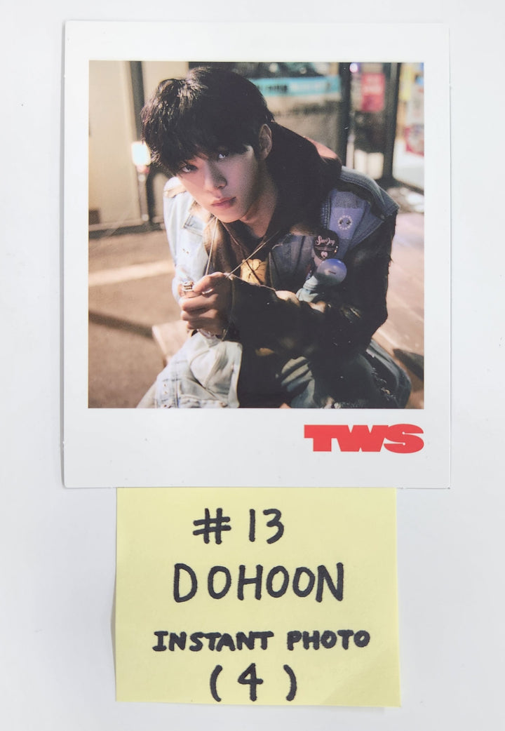 TWS "TRY WITH US" - Official Photocard, Instant Photo [25.4.22]