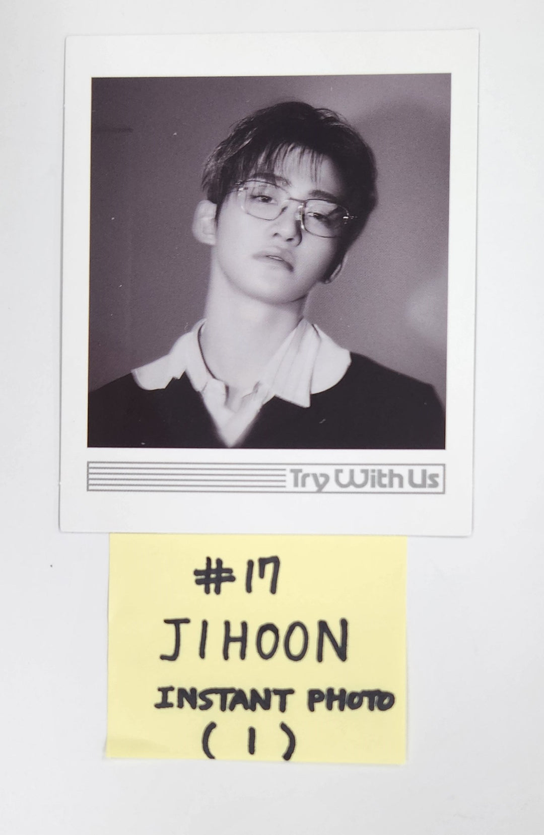 TWS "TRY WITH US" - Official Photocard, Instant Photo [25.4.22]