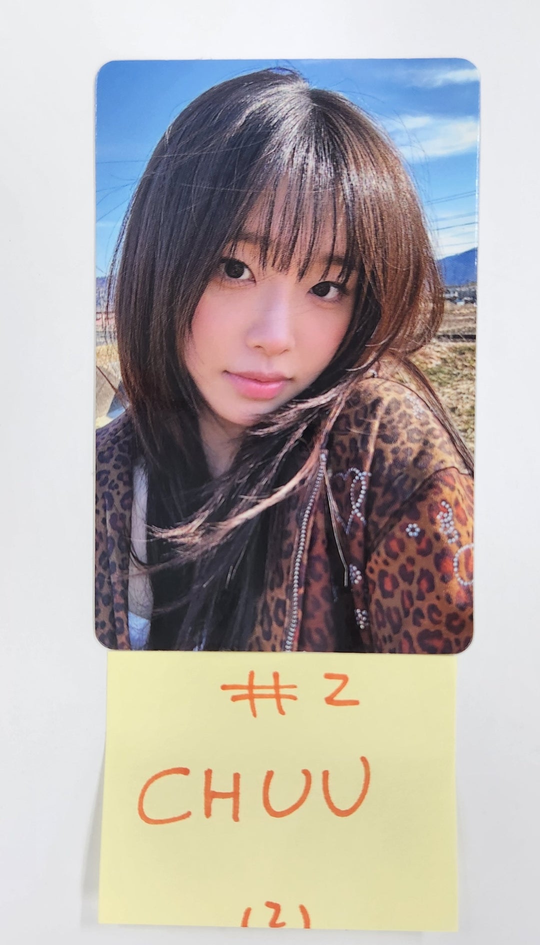 CHUU "Only cry in the rain" - Official Photocard [25.4.22]