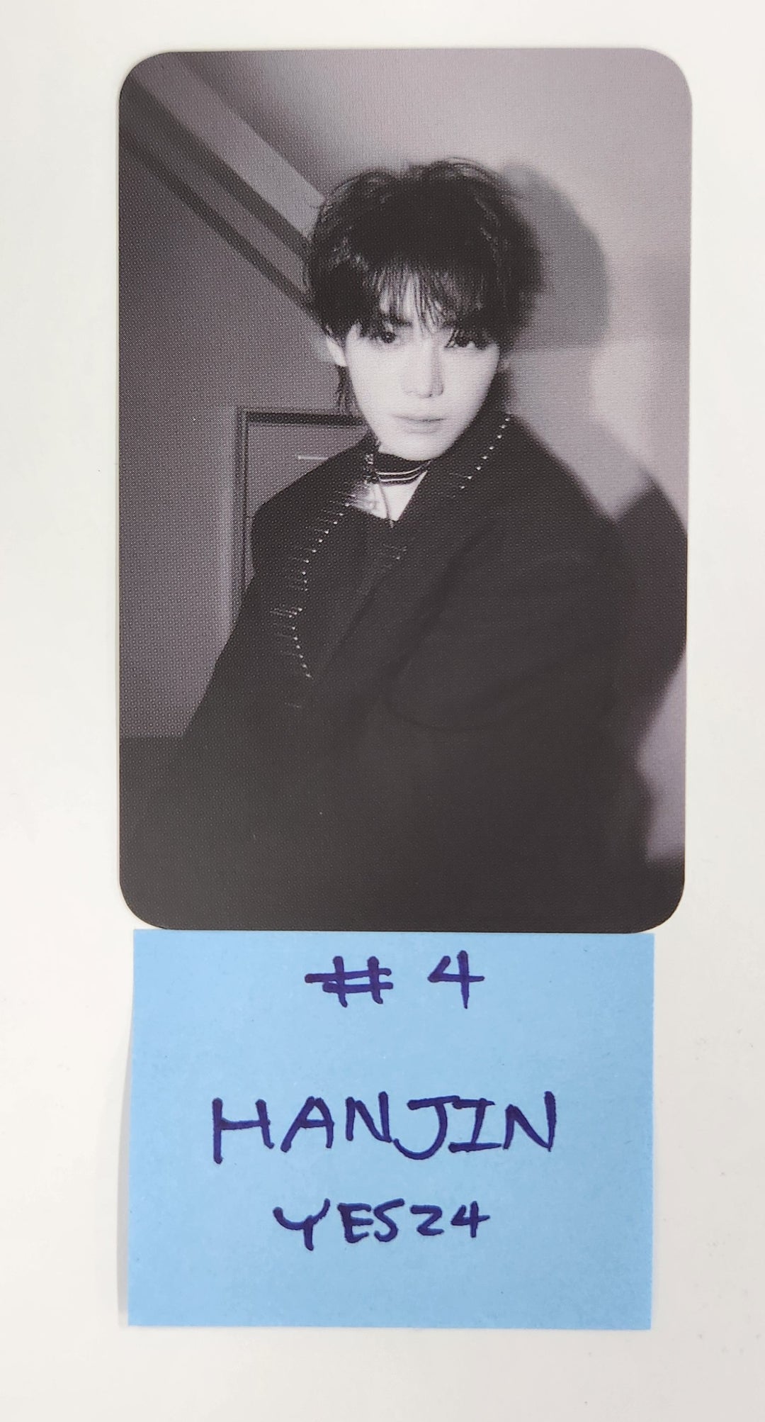 TWS "TRY WITH US" - Yes24 Pre-Order Benefit Photocard [Compact Ver.] [25.4.23]