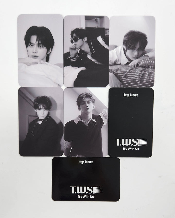 TWS "TRY WITH US" - Yes24 Pre-Order Benefit Photocard [Compact Ver.] [25.4.23]