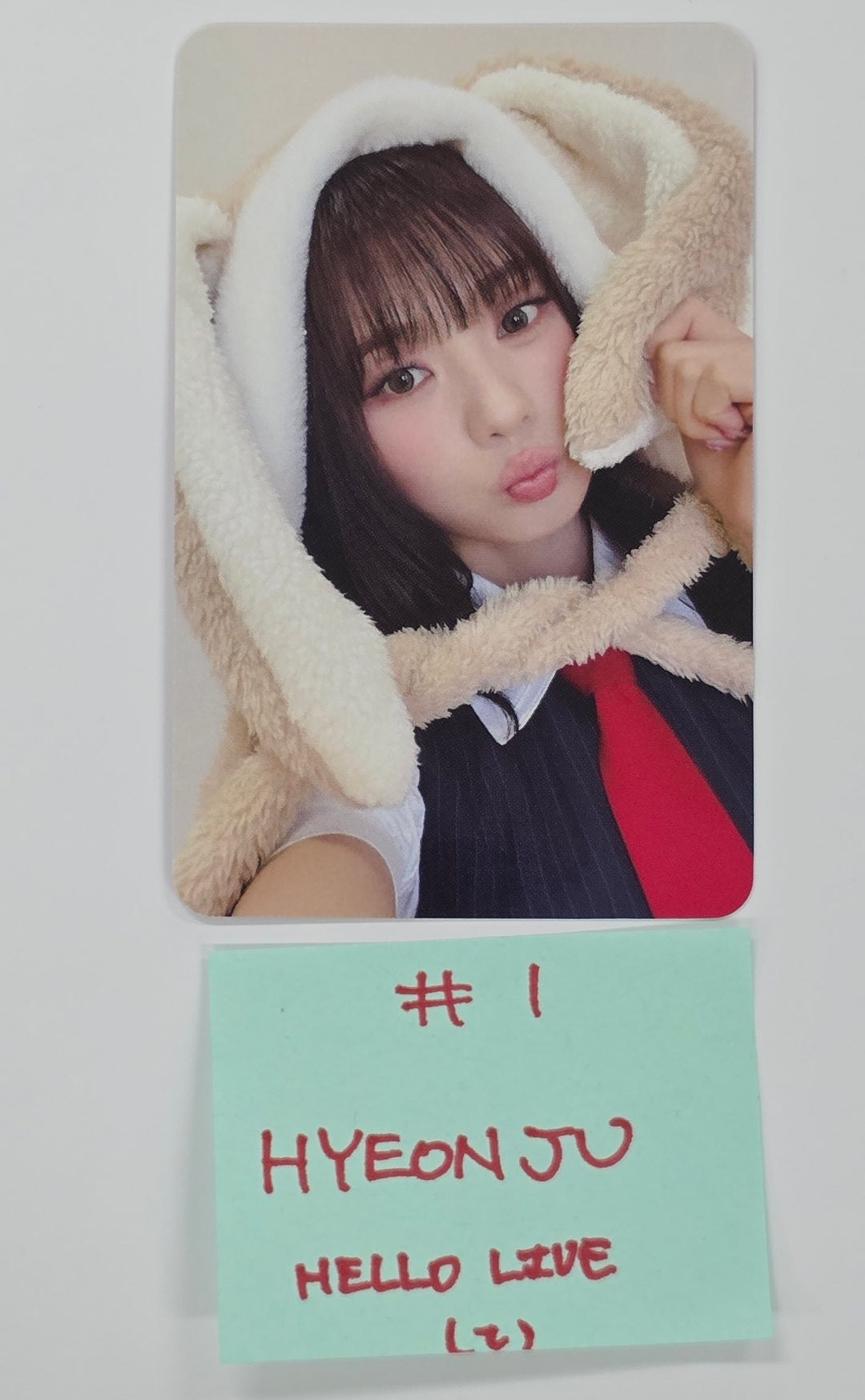 UNIS "SWICY" - Hello Live Fansign Event Photocard [25.4.24]
