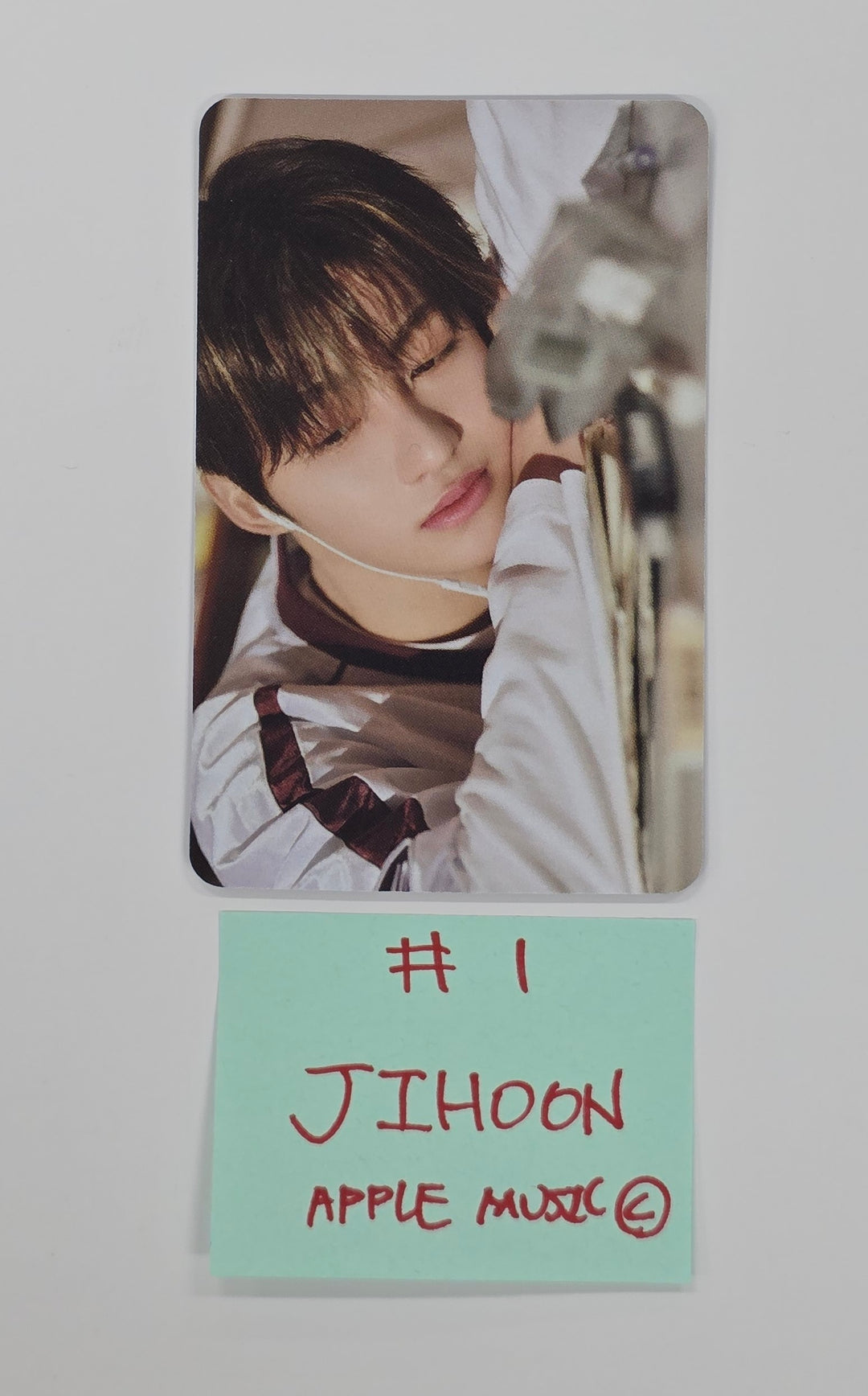 TWS "TRY WITH US" - Apple Music Pre-Order Benefit Photocard [Compact Ver.] [25.4.24]