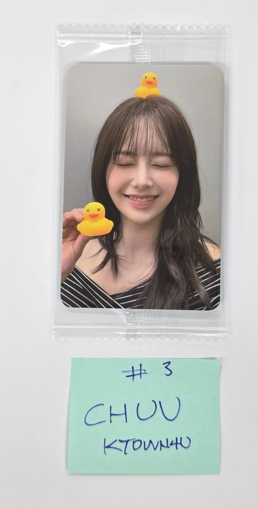 CHUU "Only cry in the rain" - Ktown4U Fansign Event Photocard [25.4.24]