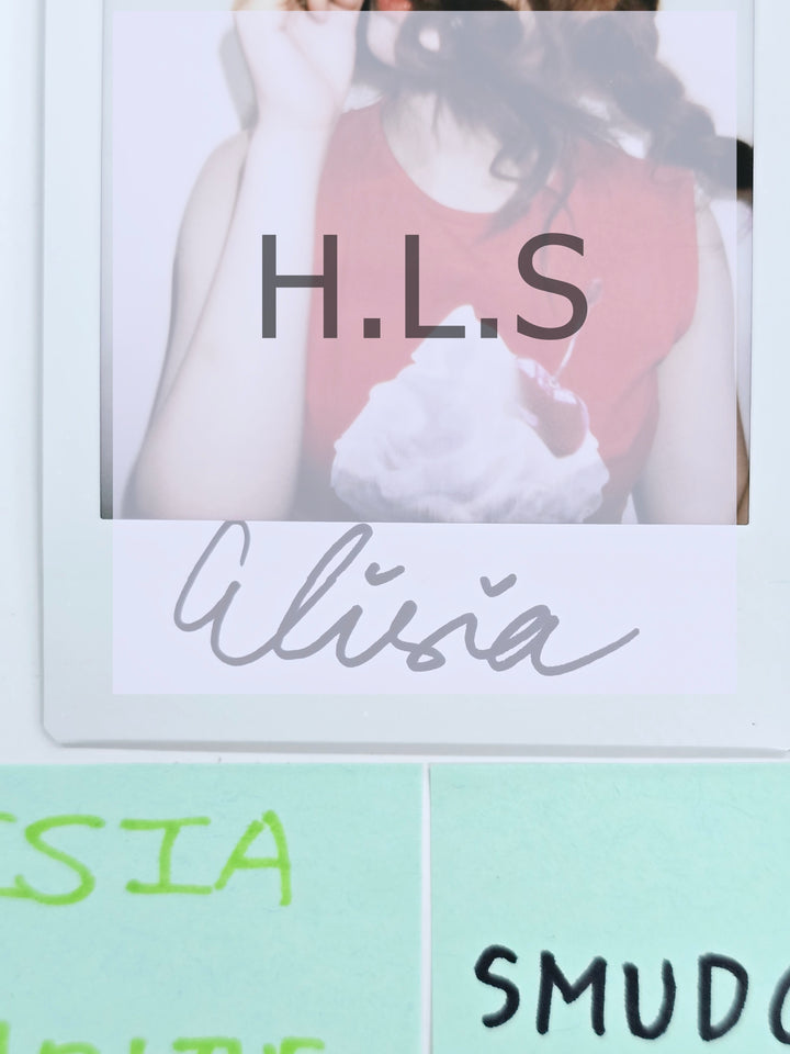 Elisia (Of UNIS) "SWICY" - Hand Autographed(Signed) Polaroid [25.4.24] - Must Read !