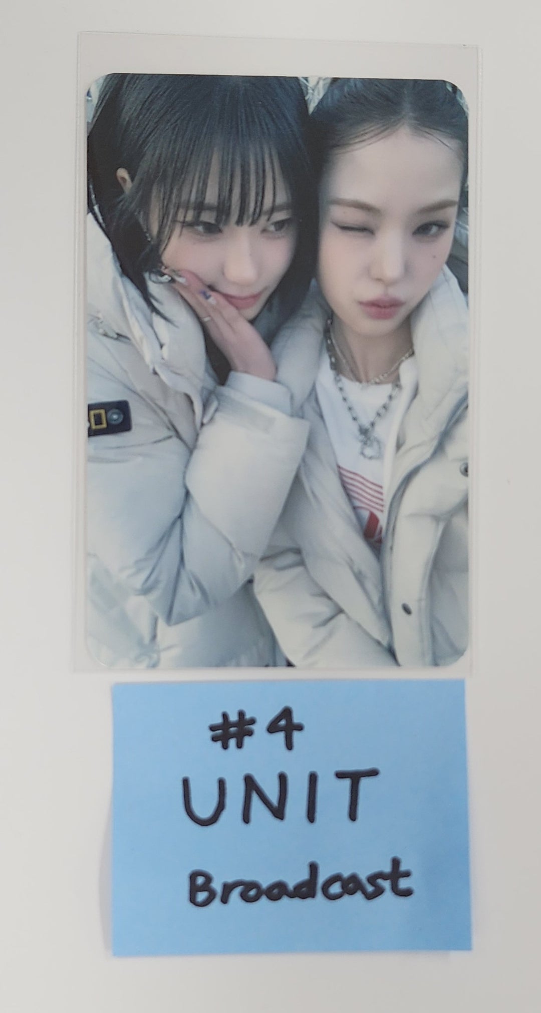 IZNA "N/a" - Broadcast Photocard [25.4.25]