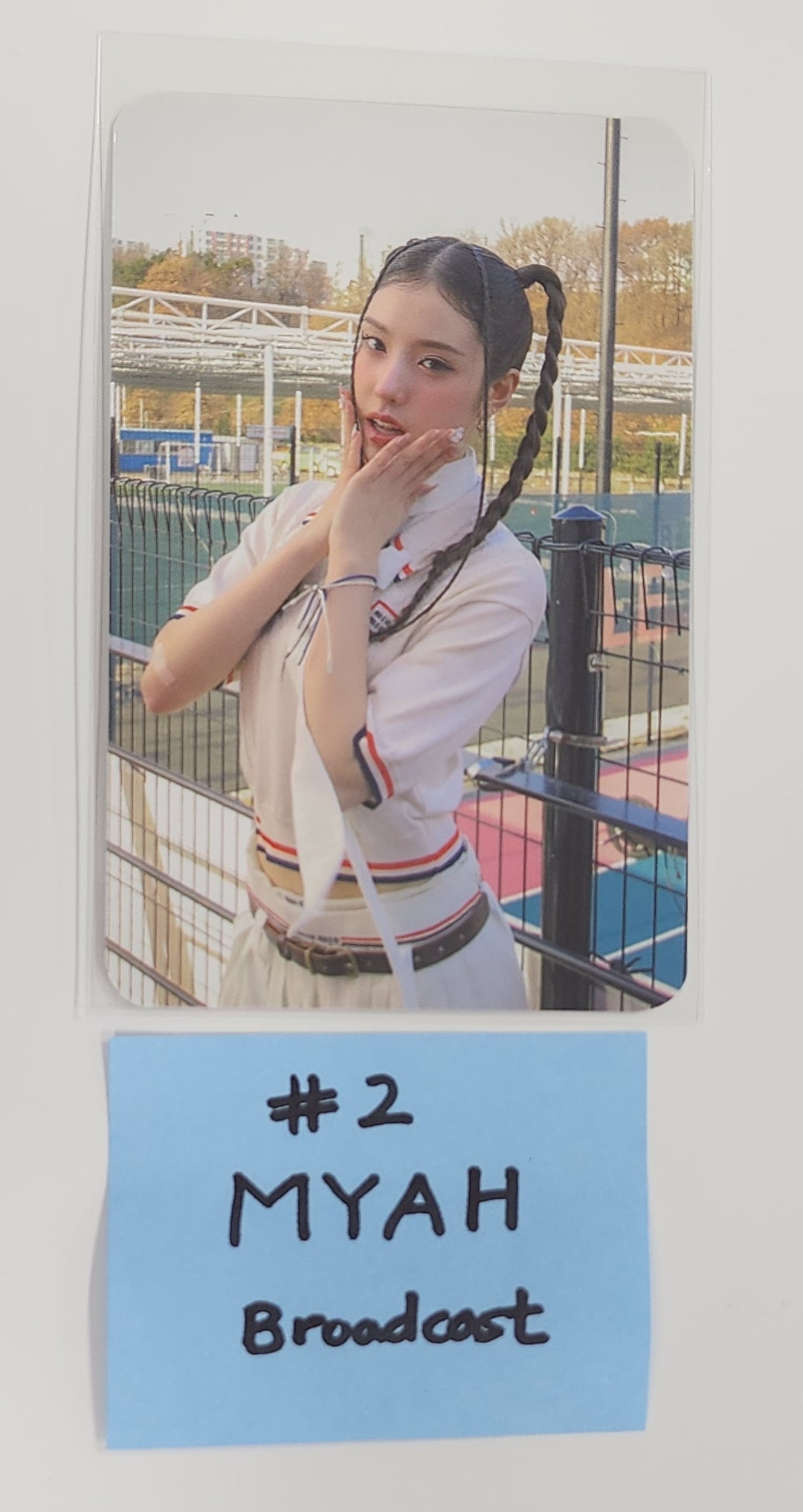 ODD YOUTH - Broadcast Photocard [25.4.25]