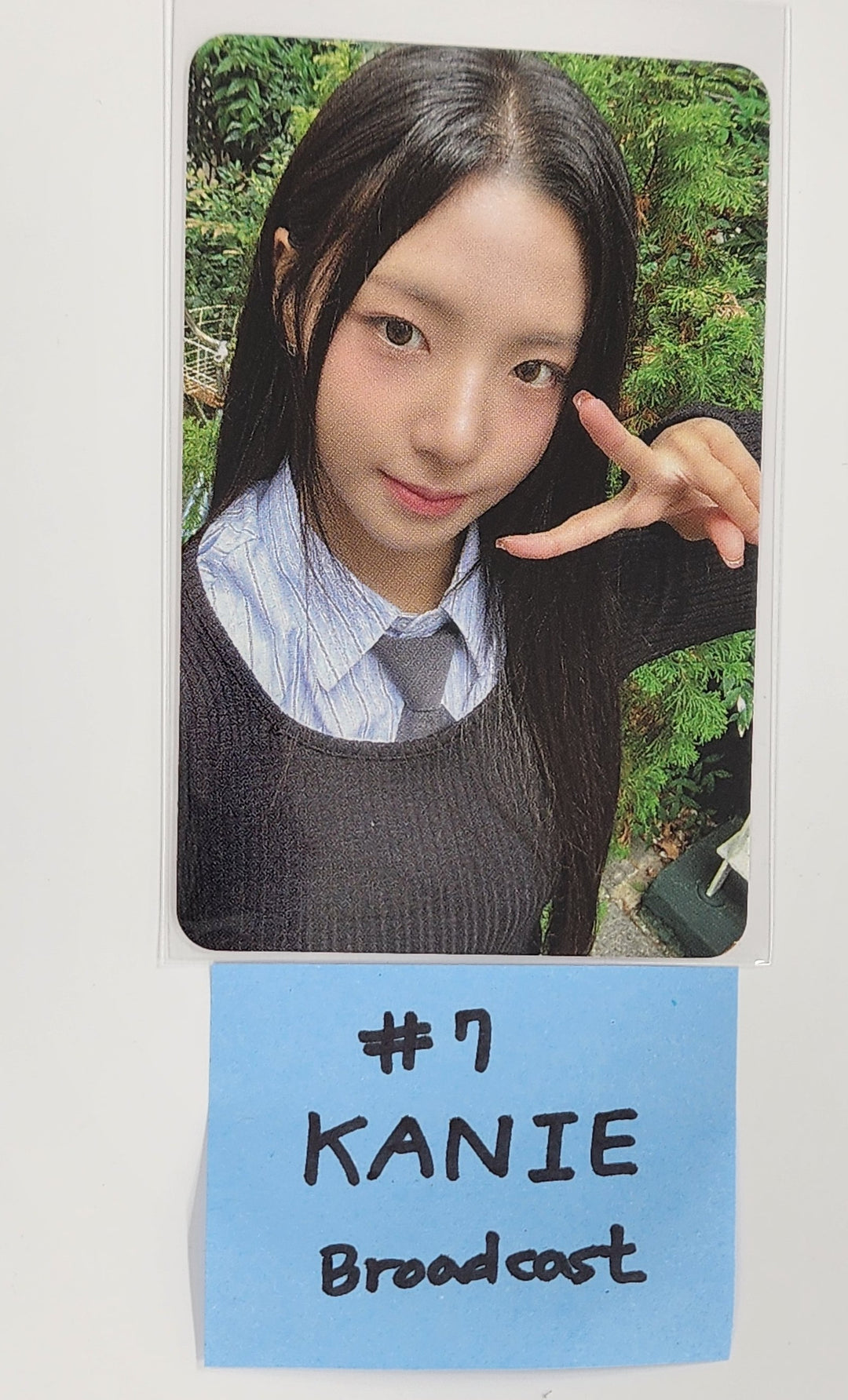 ODD YOUTH - Broadcast Photocard [25.4.25]
