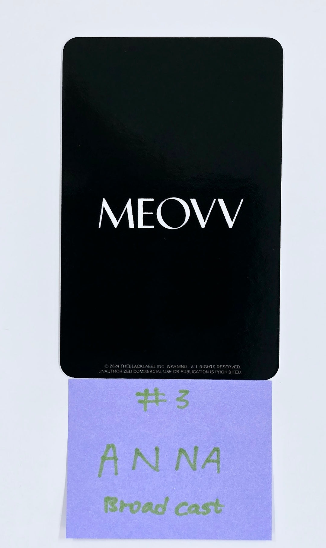 MEOVV "MEOW" - Broadcast Photocard [25.4.28]