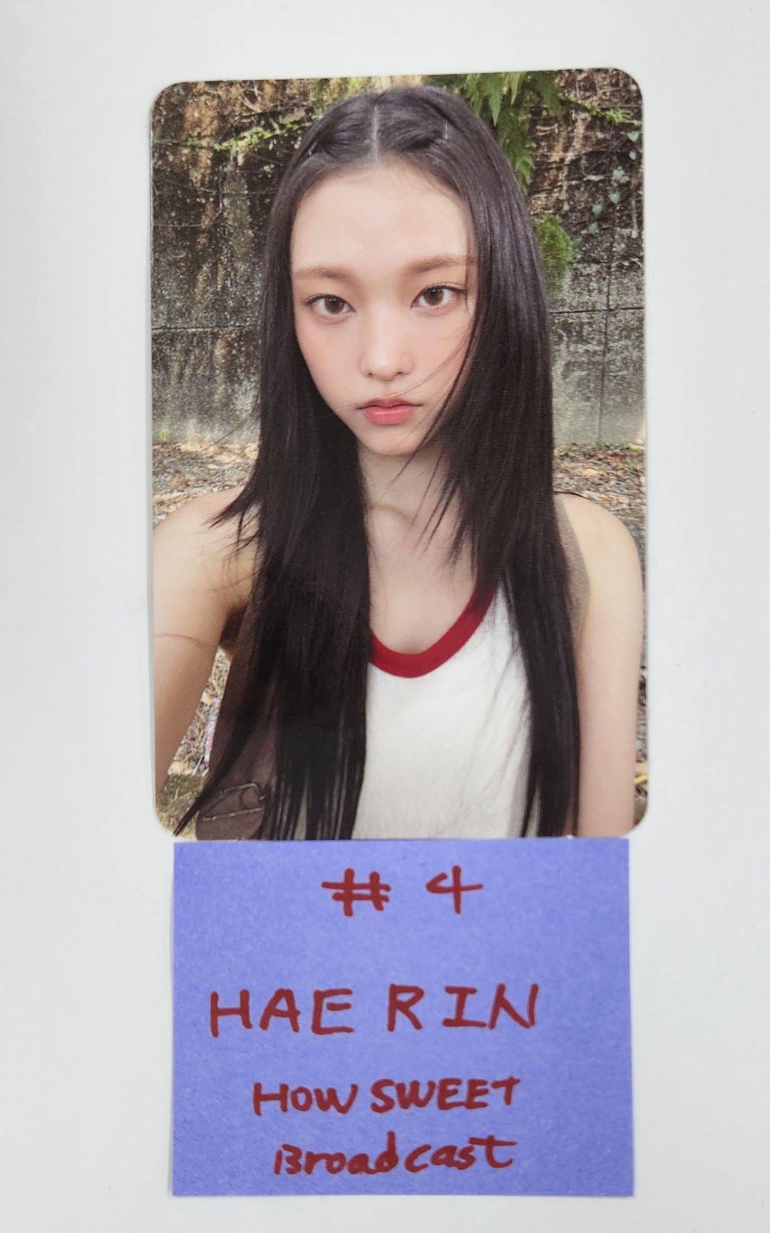 Newjeans "Howsweet" - Broadcast Photocard [25.4.28]