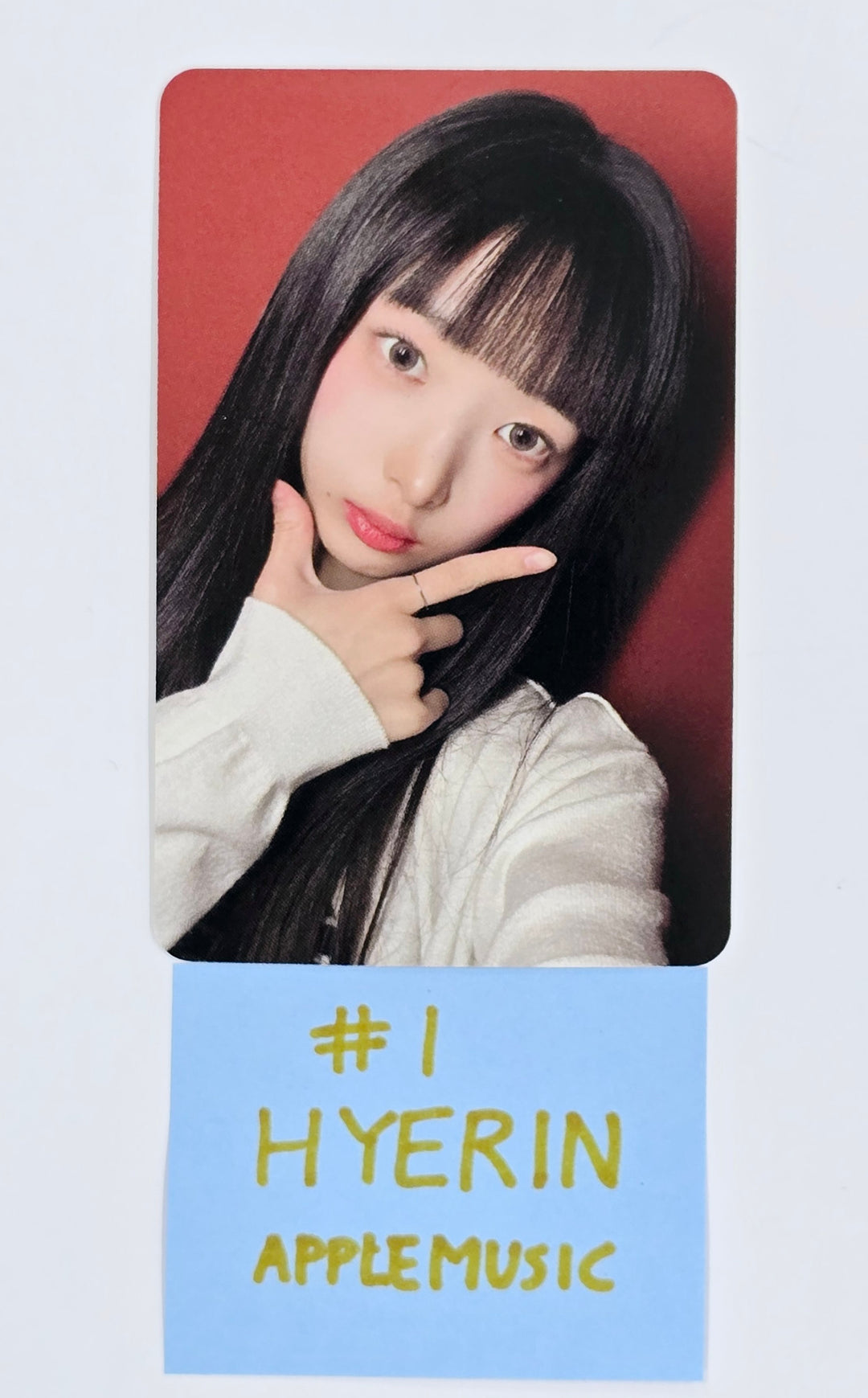 HITGS "Things we love : H" - Apple Music Pre-Order Benefit Photocard [25.4.30]