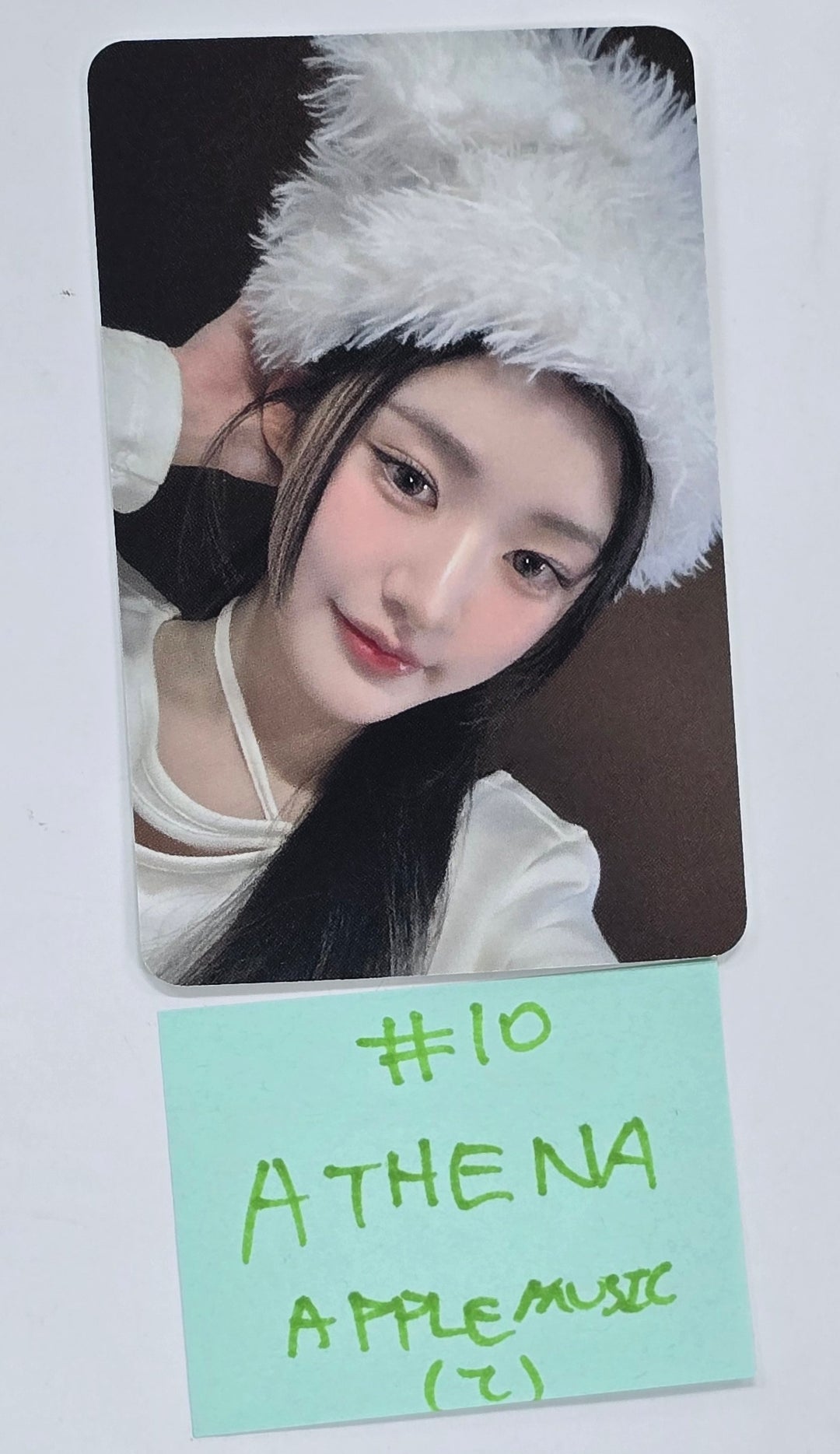 FIFTY FIFTY "Day &amp; Night" - Apple Music Pre-Order Benefit Photocard [25.5.2]