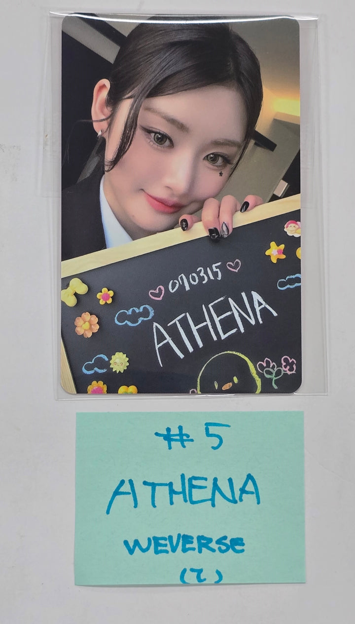 FIFTY FIFTY "Day &amp; Night" - Weverse Shop Pre-Order Benefit Photocard [25.5.2]