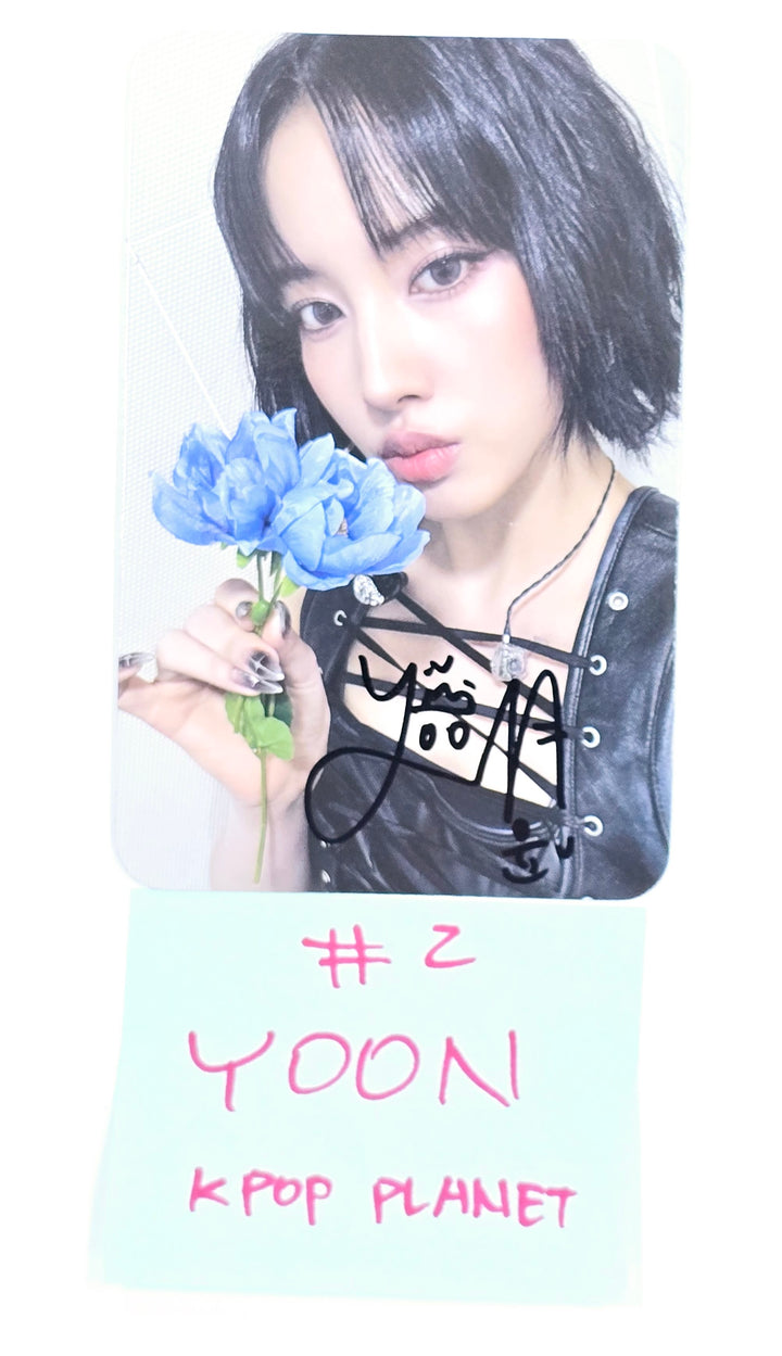 STAYC "S" - Hand Autographed(Signed) Photocard [25.5.15]