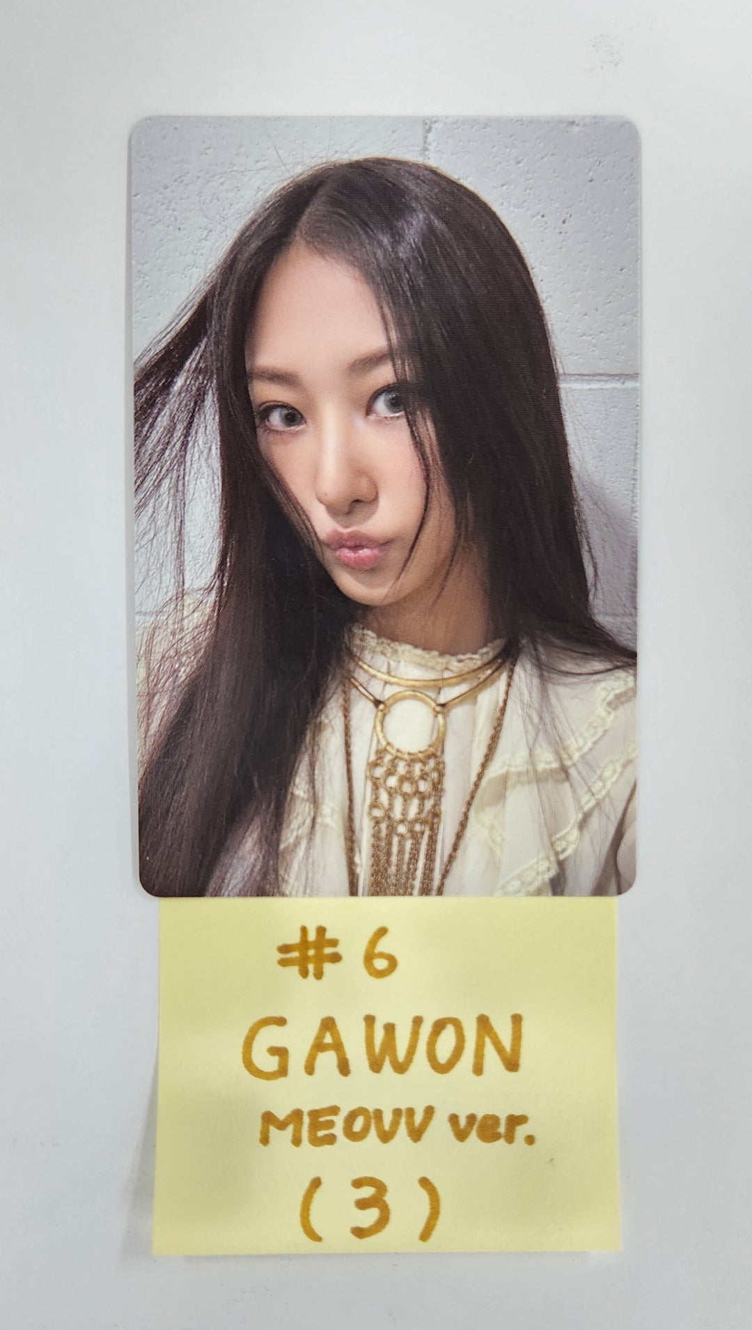 MEOVV "MY EYES OPEN VVIDE" - Official Photocard [MEOVV Ver.] [25.5.15]