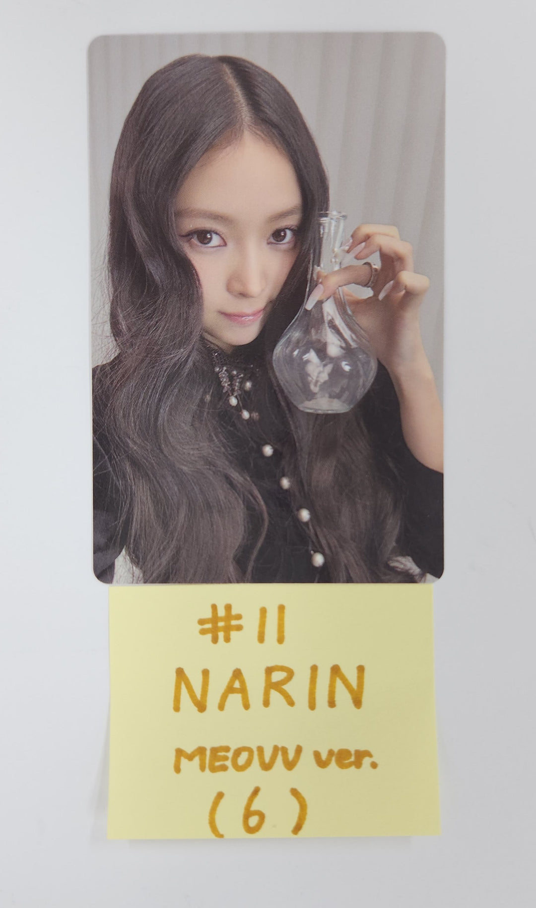 MEOVV "MY EYES OPEN VVIDE" - Official Photocard [MEOVV Ver.] [25.5.15]