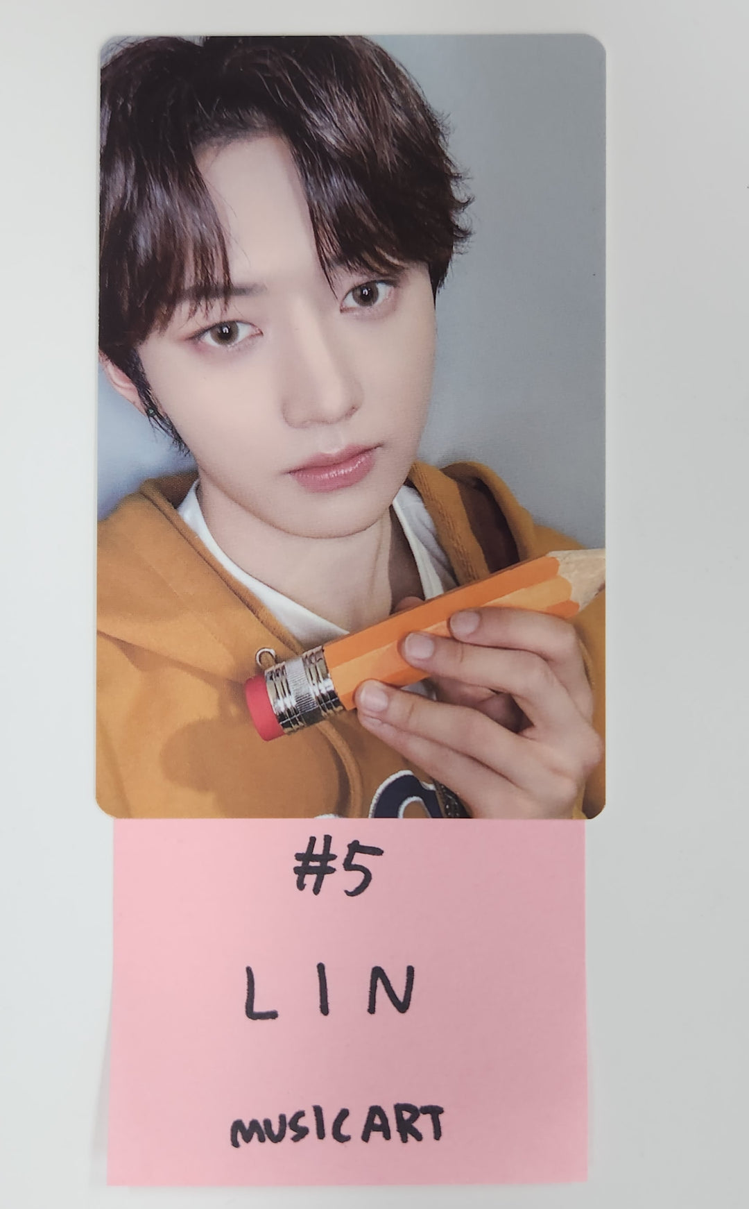 NouerA "Chapter: New is Now" - MusicArt Fansign Event Photocard [25.5.16]