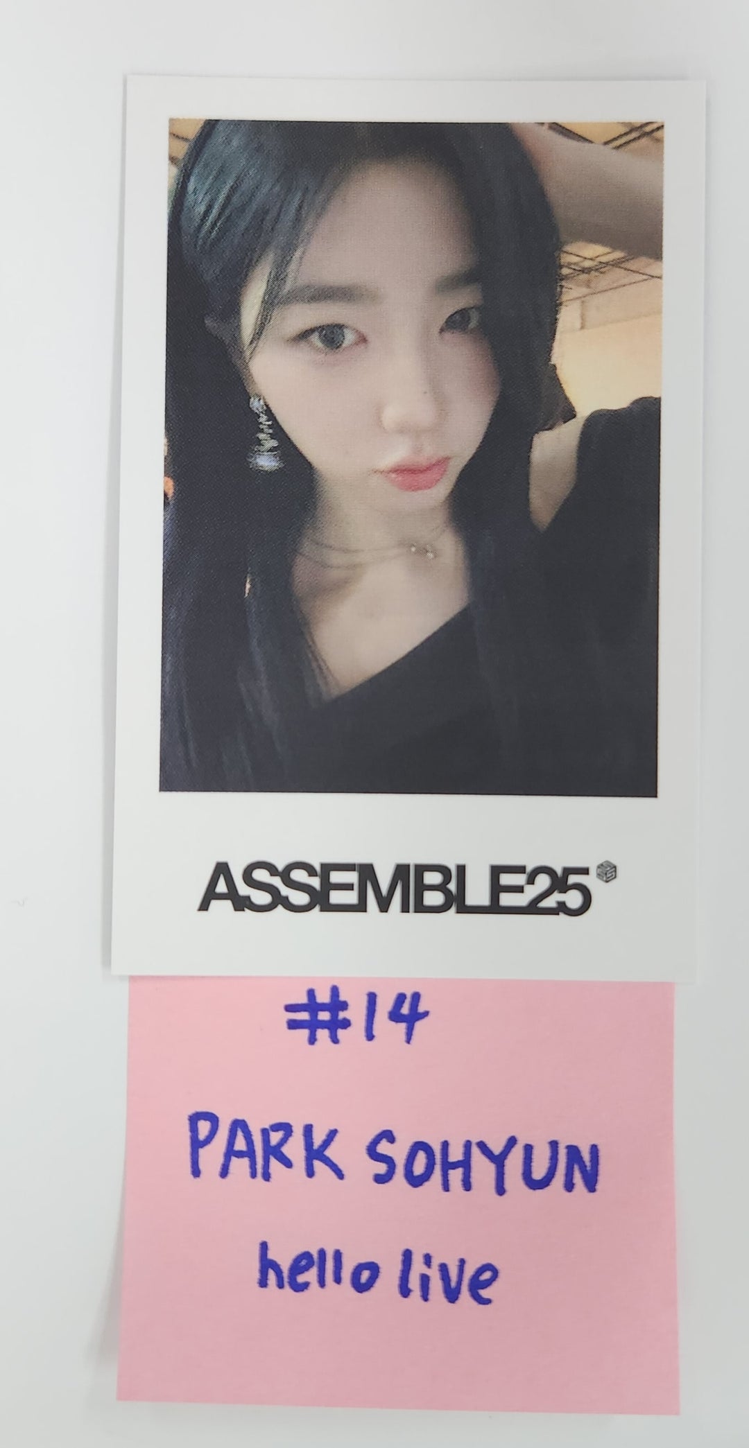 TripleS "ASSEMBLE25" Objekt Music Album - Hellolive Pre-Order Benefit Photocard [25.5.16]