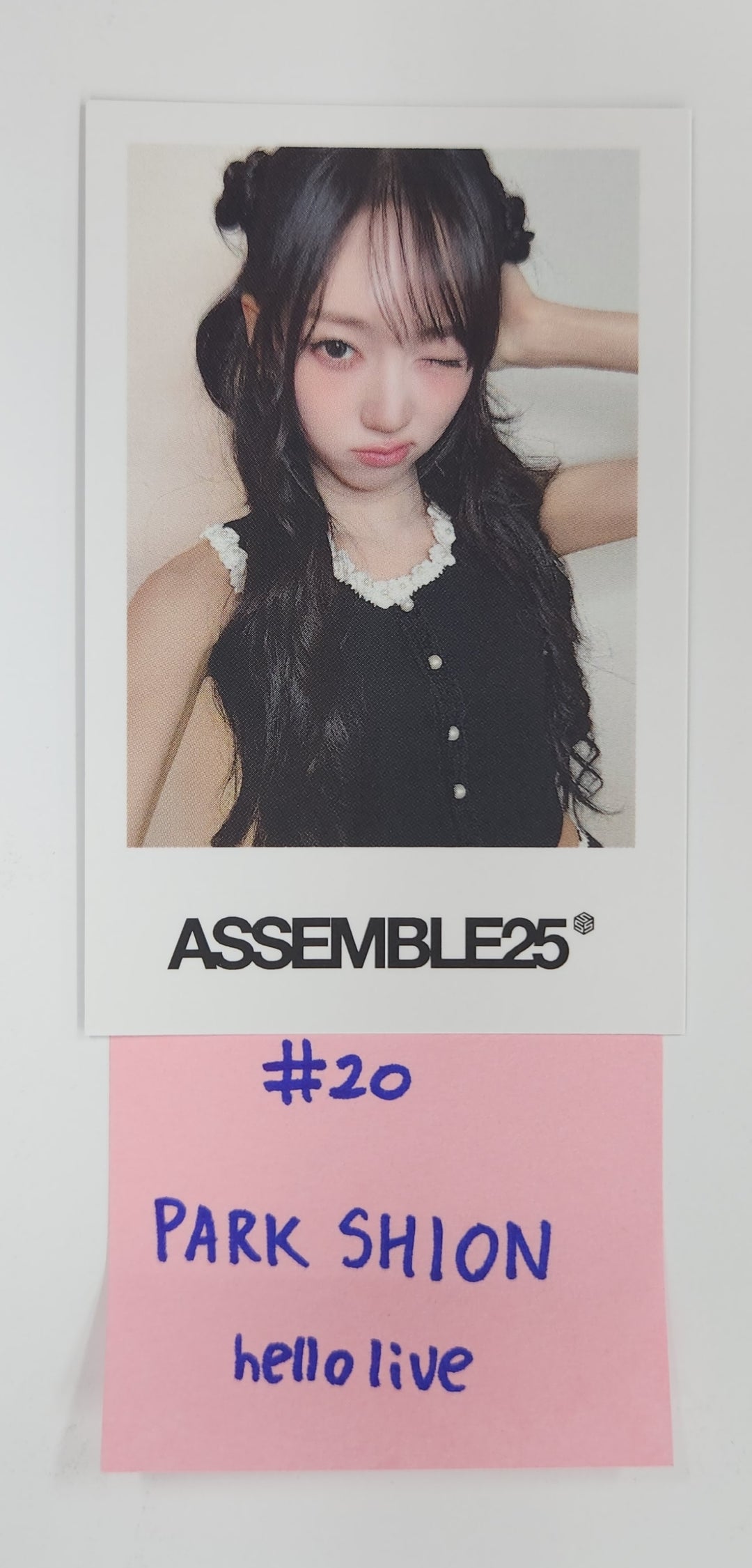 TripleS "ASSEMBLE25" Objekt Music Album - Hellolive Pre-Order Benefit Photocard [25.5.16]