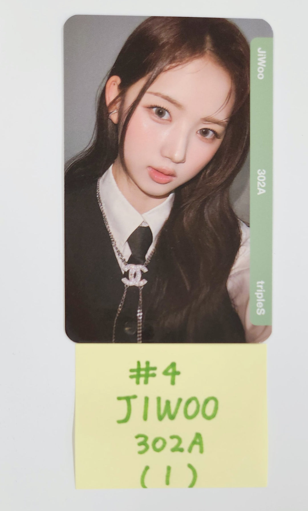 TripleS "ASSEMBLE25" Double Class Objekt - Official Photocard [We So Alive &amp; Are You Alive ver.] [25.6.10]