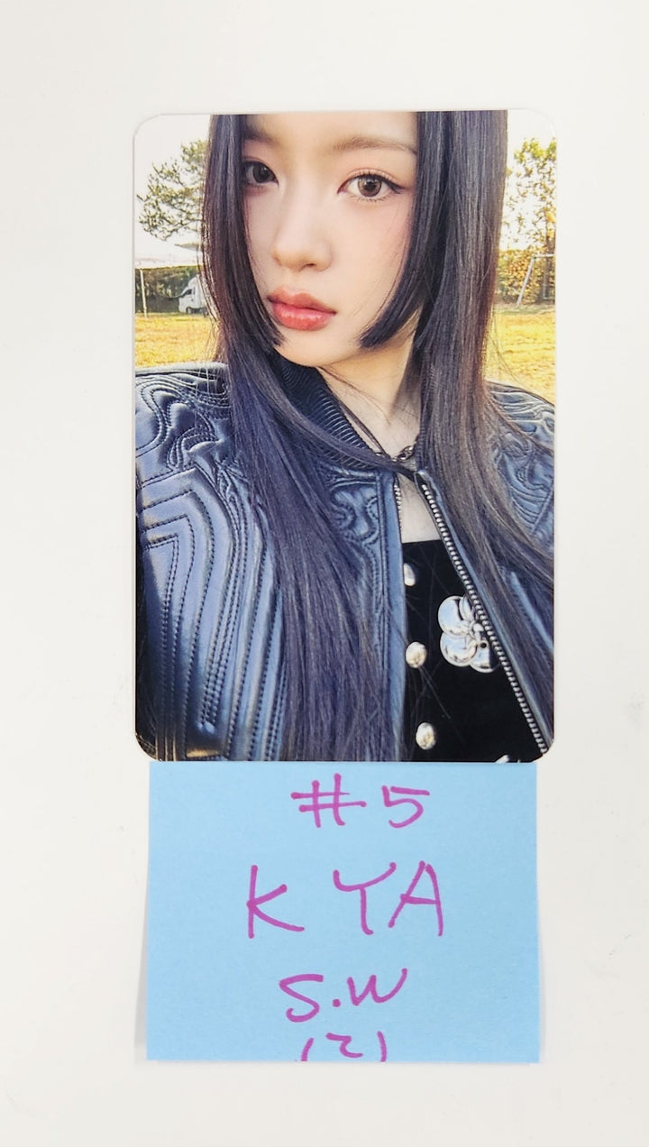 KiiiKiii "UNCUT GEM" - Soundwave Fansign Event Photocard Round 3 [DIGGING Ver.] [25.5.20]