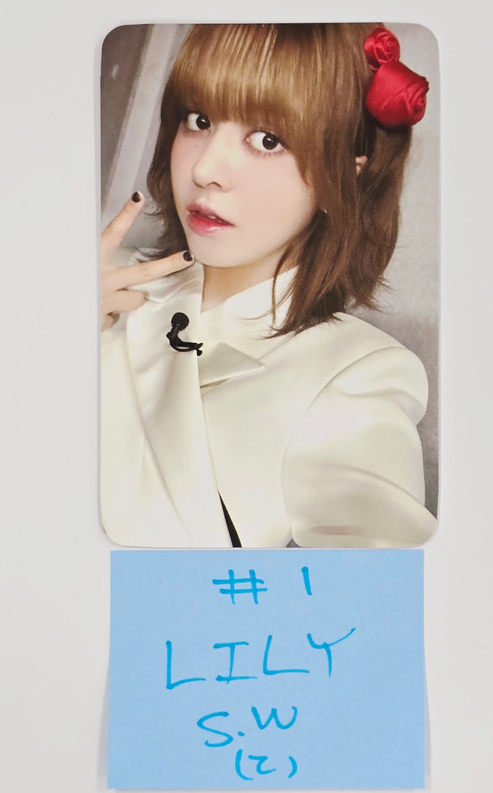 NMIXX "Fe3O4: FORWARD" - Soundwave Fansign Event Photocard Round 7 [25.5.23]