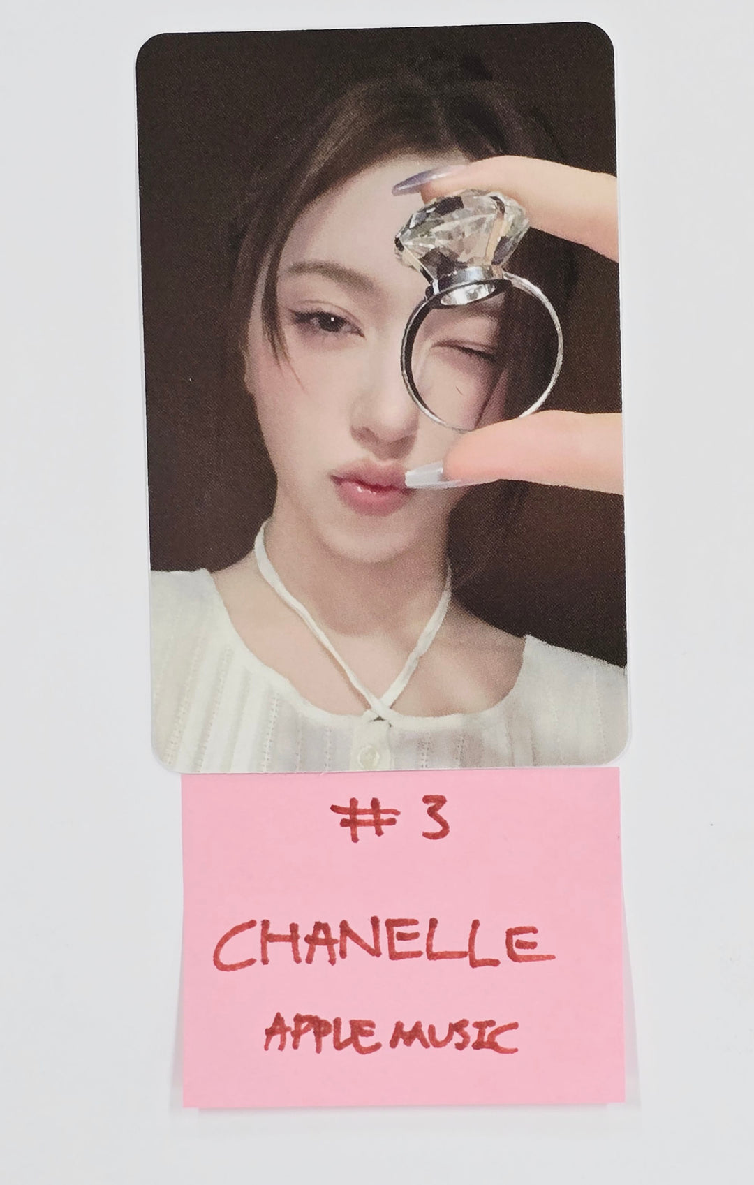 FIFTY FIFTY "Day &amp; Night" - Apple Music Fansign Event Photocard Round 3 [25.5.26]