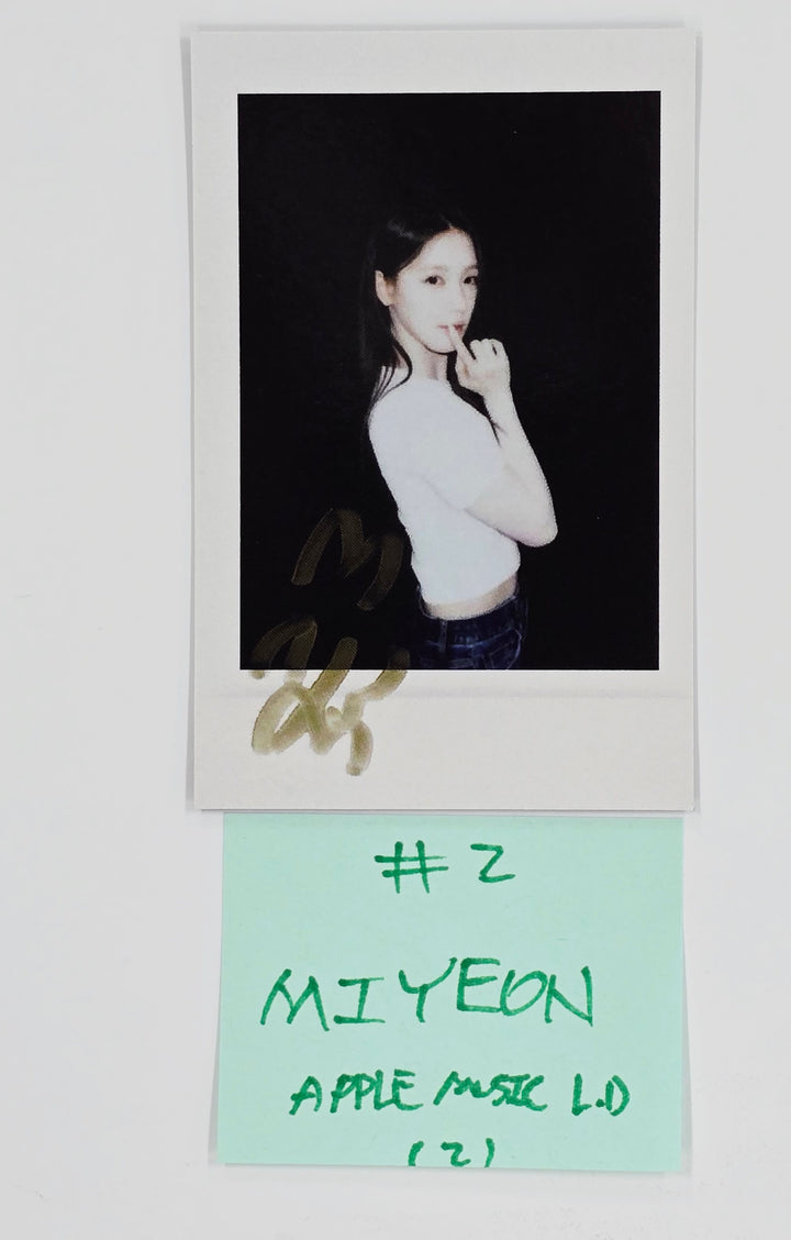 I-DLE "We are" - Apple Music Lucky Draw Event Photocard [25.5.27]