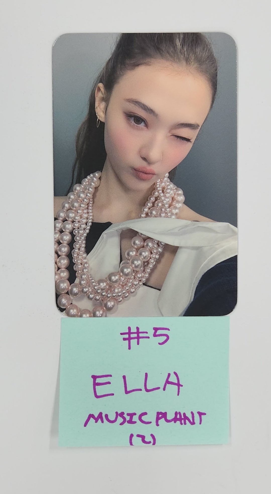 MEOVV "MY EYES OPEN VVIDE" -  Music Plant Fansign Event Photocard [25.5.29]