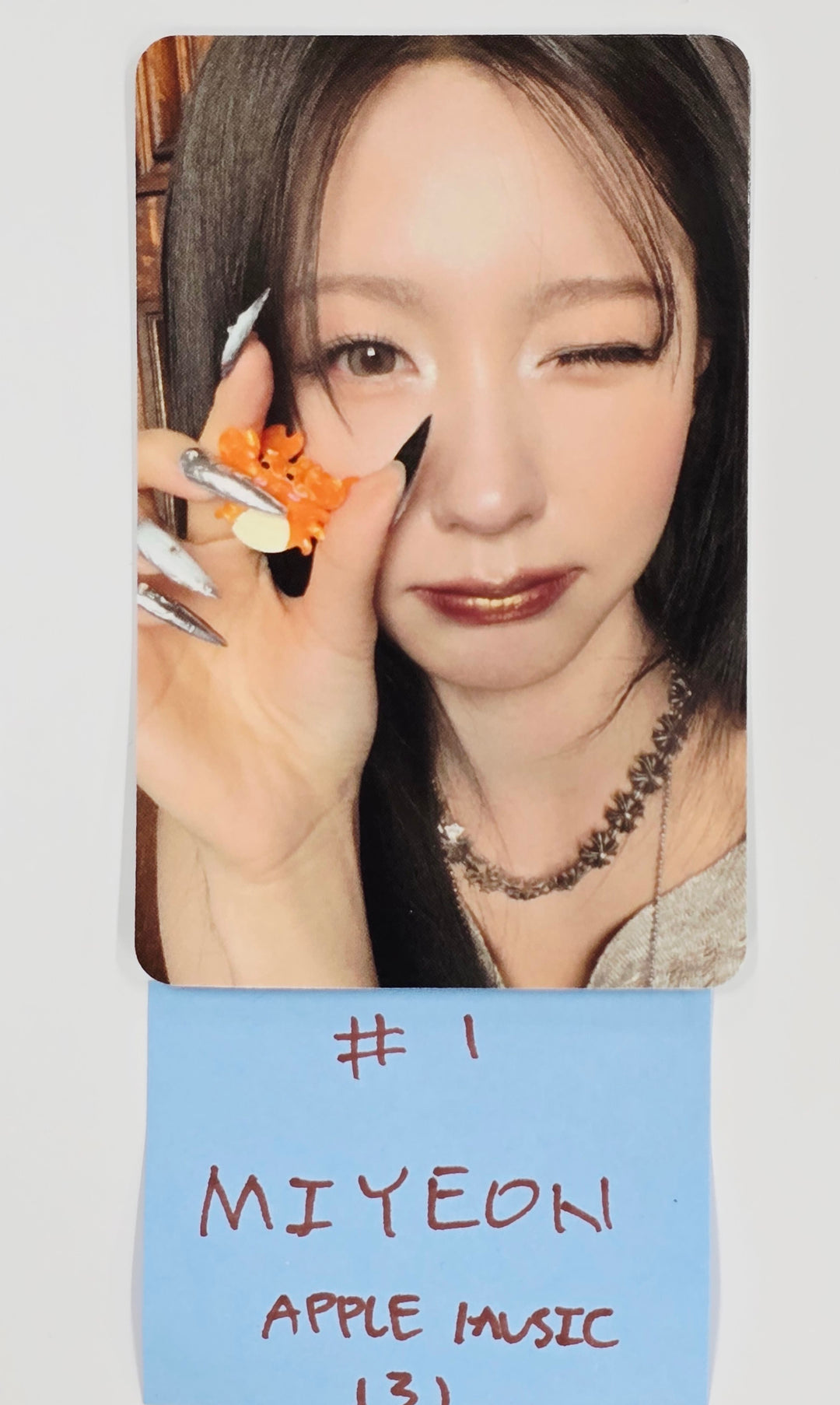 I-DLE "We are" - Apple Music Fansign Event Photocard [25.6.2]