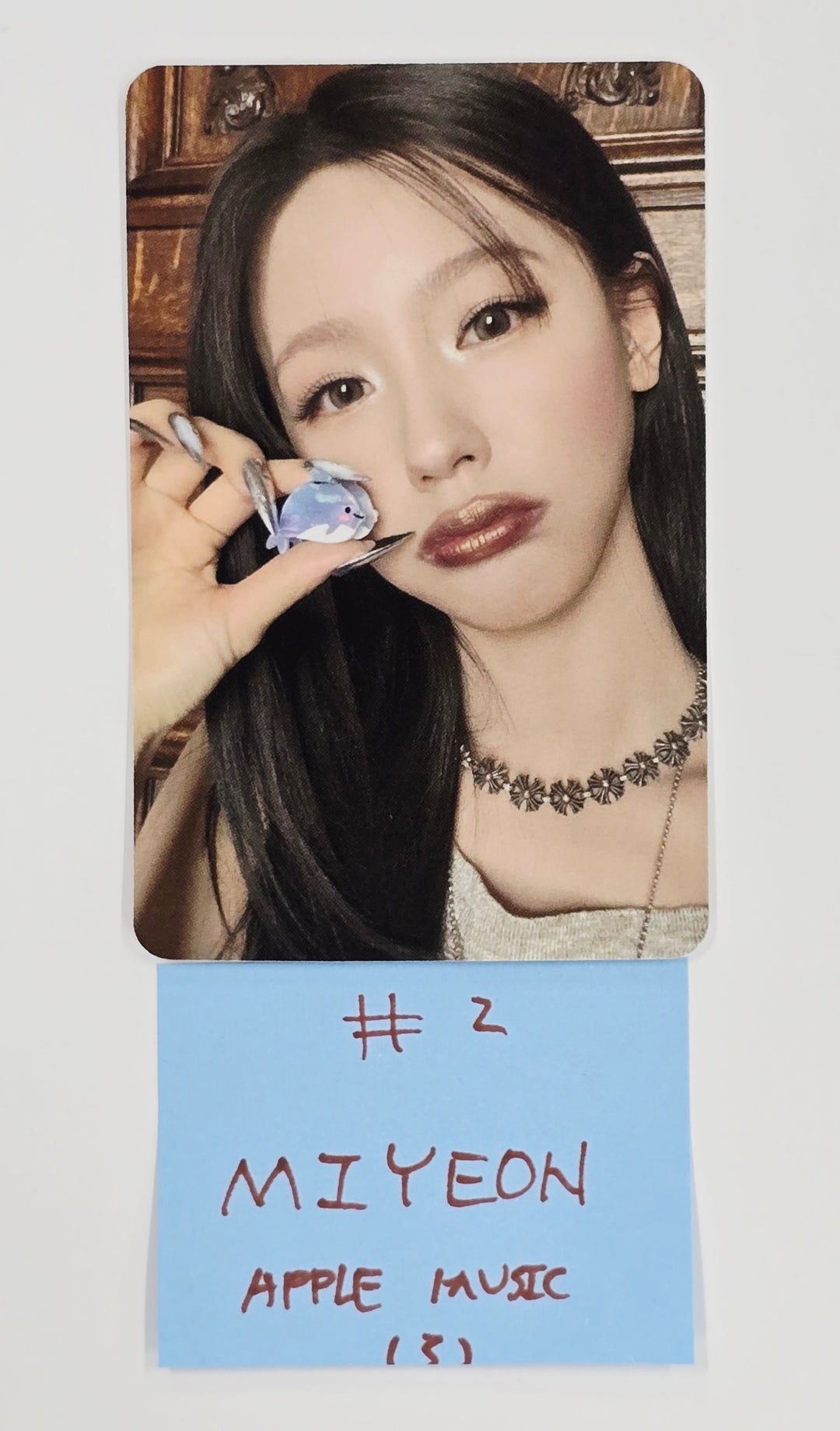 I-DLE "We are" - Apple Music Fansign Event Photocard [25.6.2]