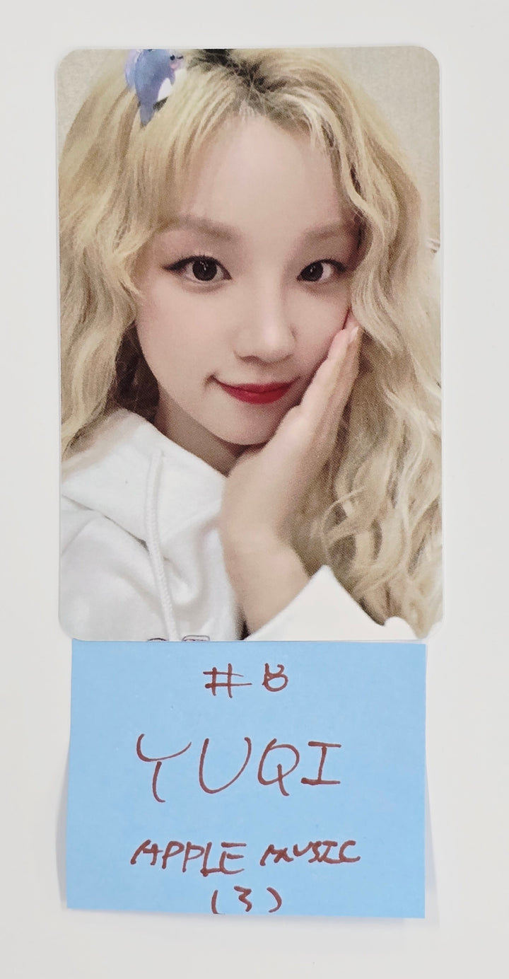 I-DLE "We are" - Apple Music Fansign Event Photocard [25.6.2]