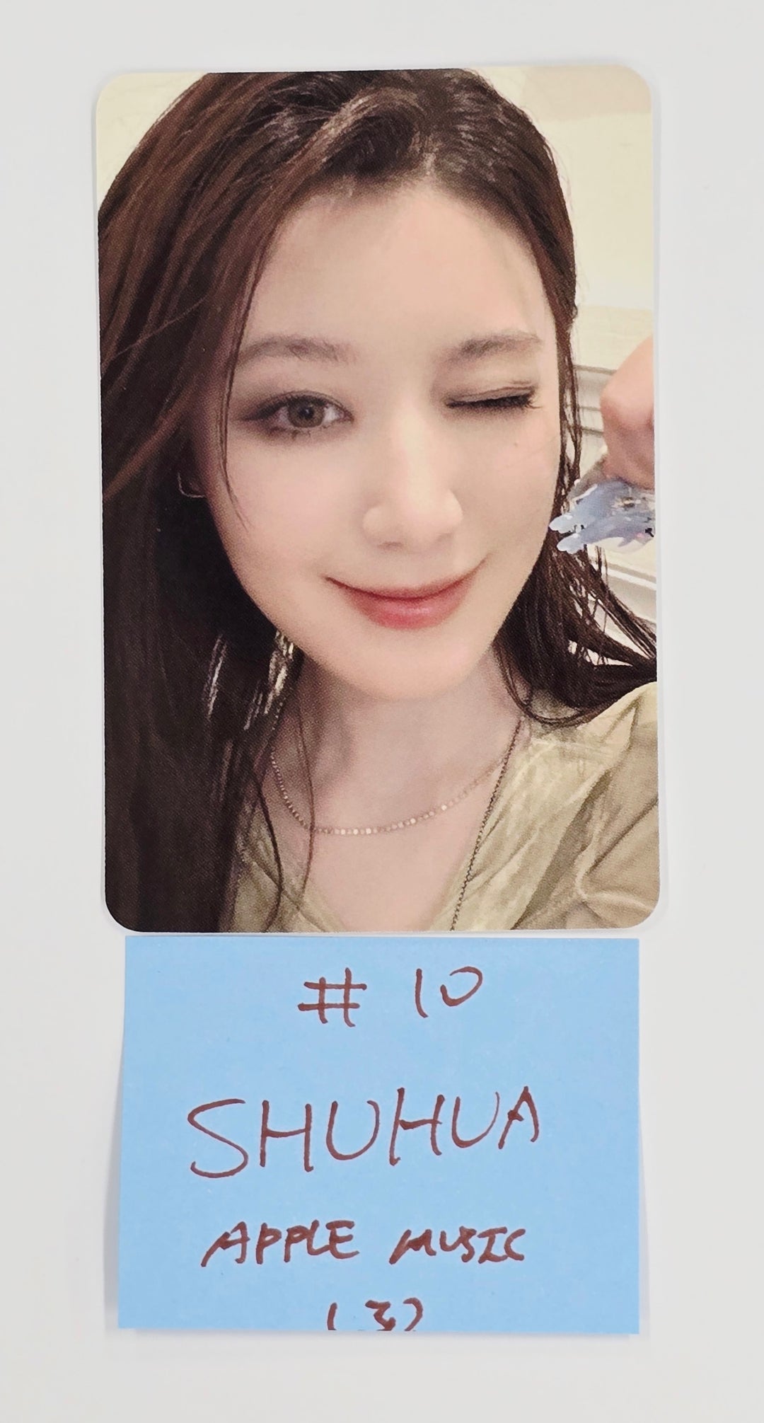 I-DLE "We are" - Apple Music Fansign Event Photocard [25.6.2]